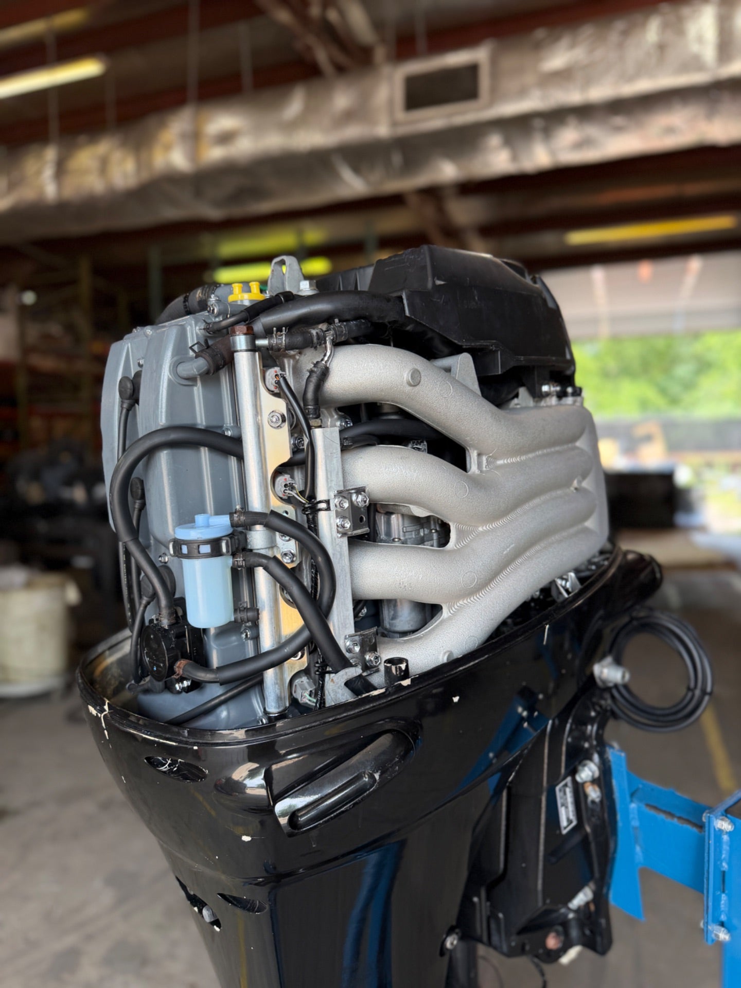 2010 Suzuki DF100 100HP 4 Stroke Outboard 25" XL Shaft - 160 Hours