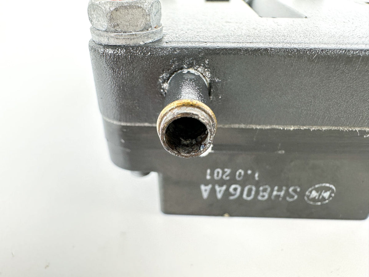 2012 Yamaha 250 HP 4 Stroke Outboard Rectifier & Regulator 6CB-81960-00-00 OEM