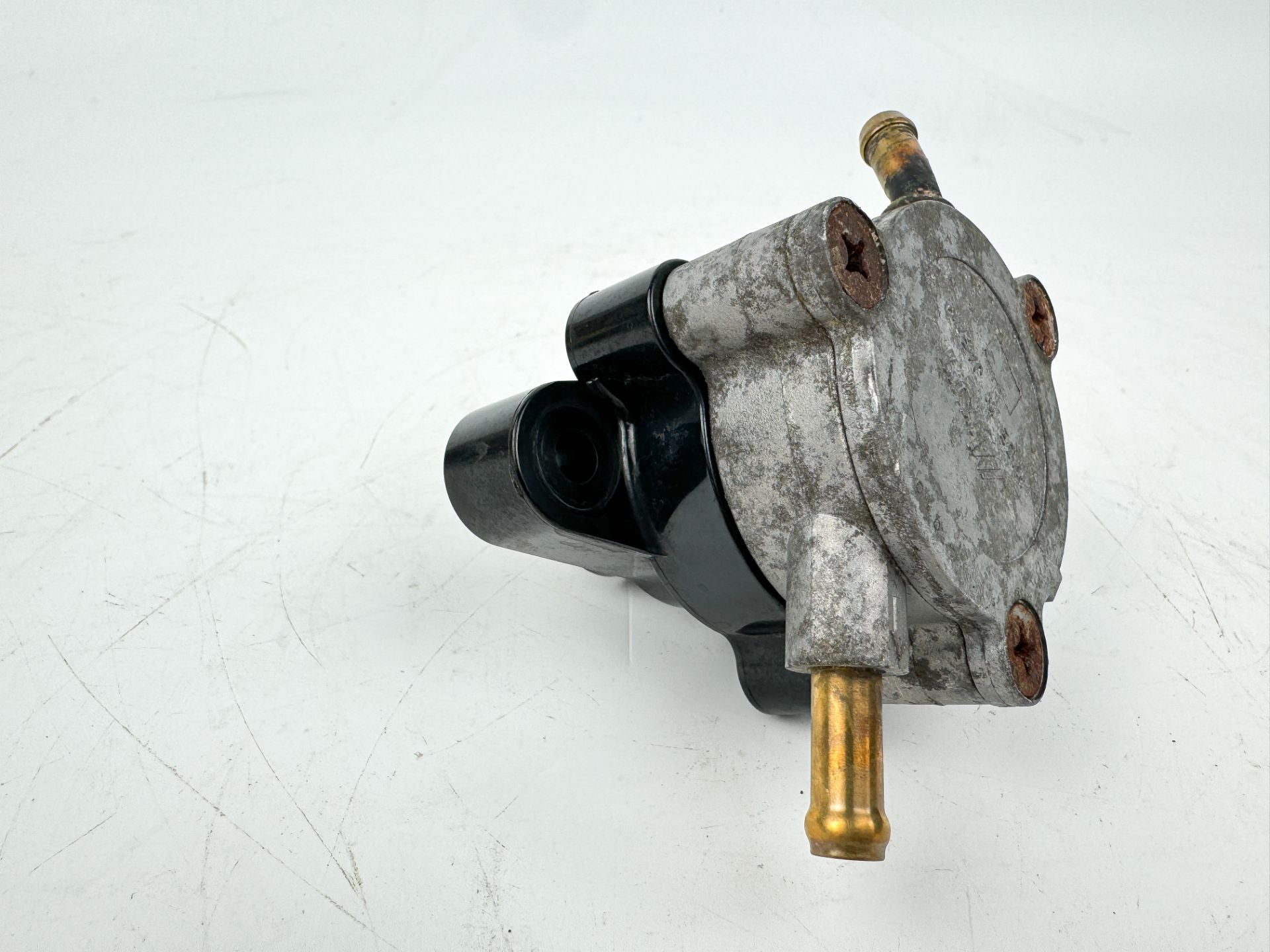 2005 Yamaha 115 HP 4 Stroke Outboard Fuel Pump OEM