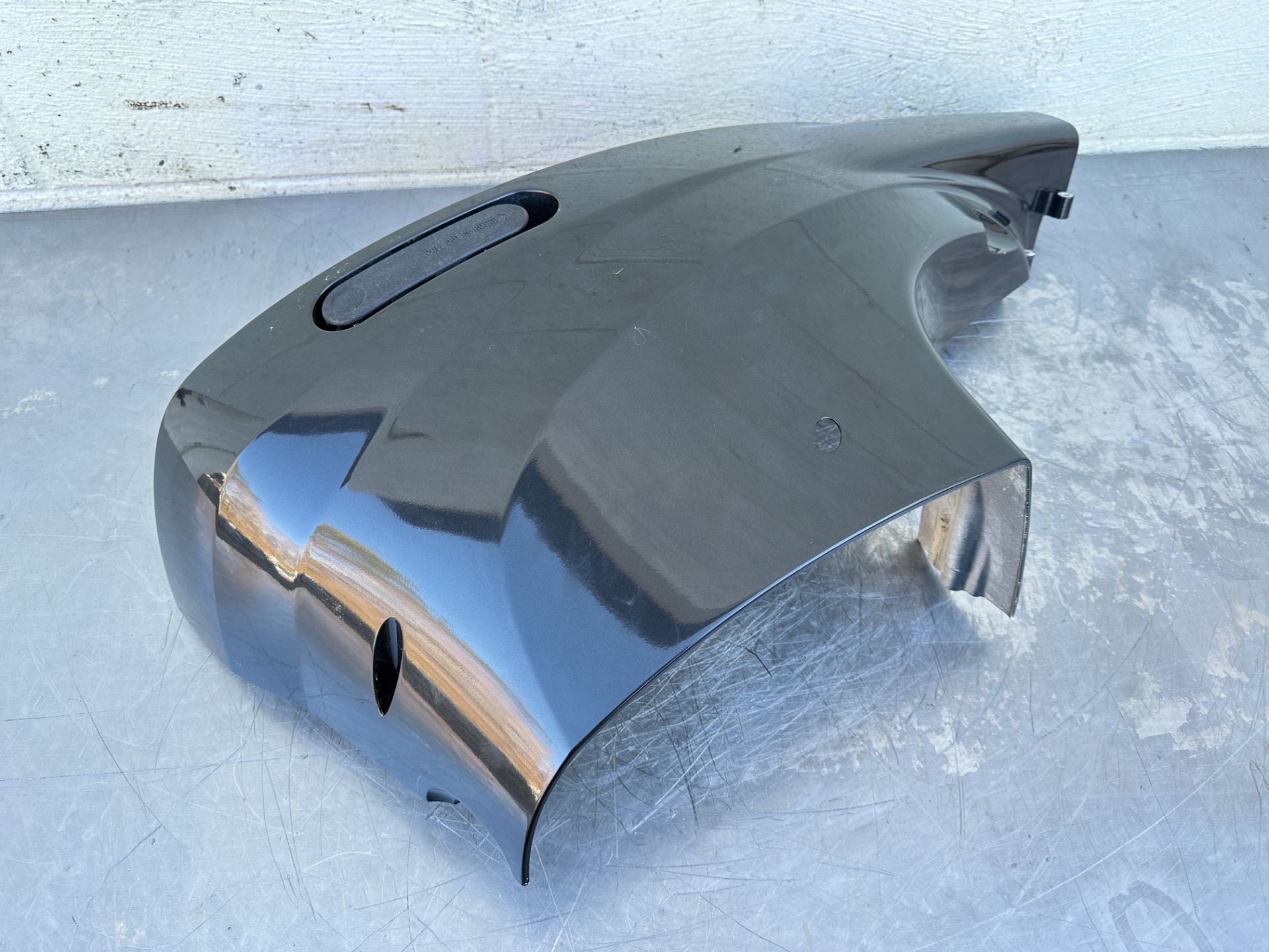 2016 Suzuki 175 HP 4 Stroke Outboard 25" XL Cowling Set Oil Pan Cover