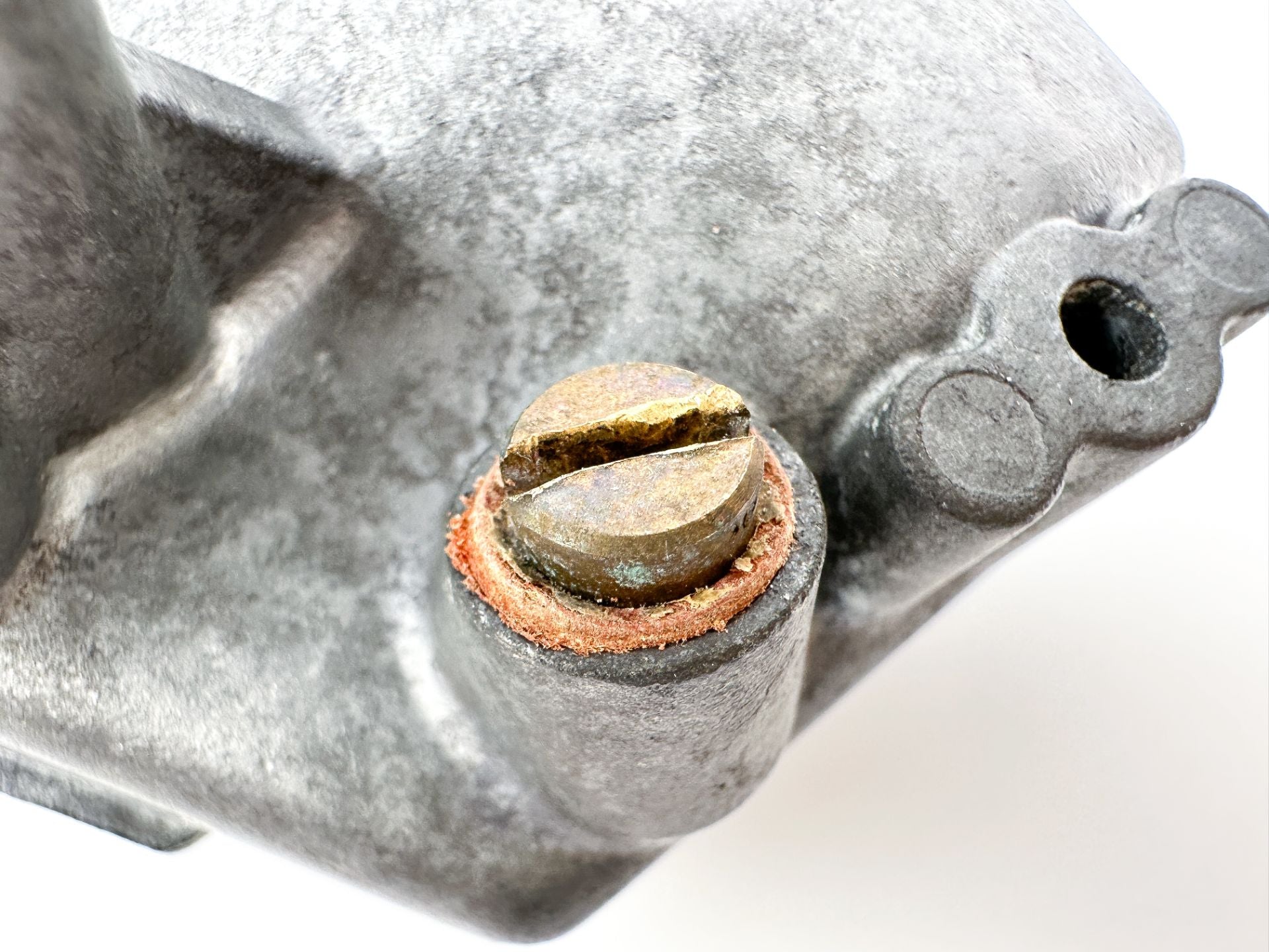 2000 Yamaha 115 HP 4 Stroke VST Float Chamber Assembly 68V-14180-00-00 Cleaned & Tested