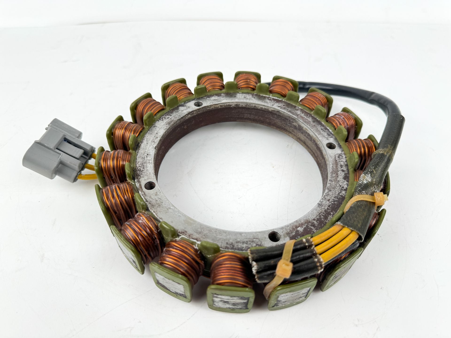 2021 Suzuki 150 HP 4 Stroke Outboard Stator Charging Coil 32120-96J00 OEM