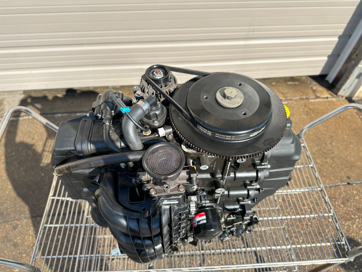 2021 Mercury 150 HP 4 Stroke Outboard Powerhead 8M0122811 OEM