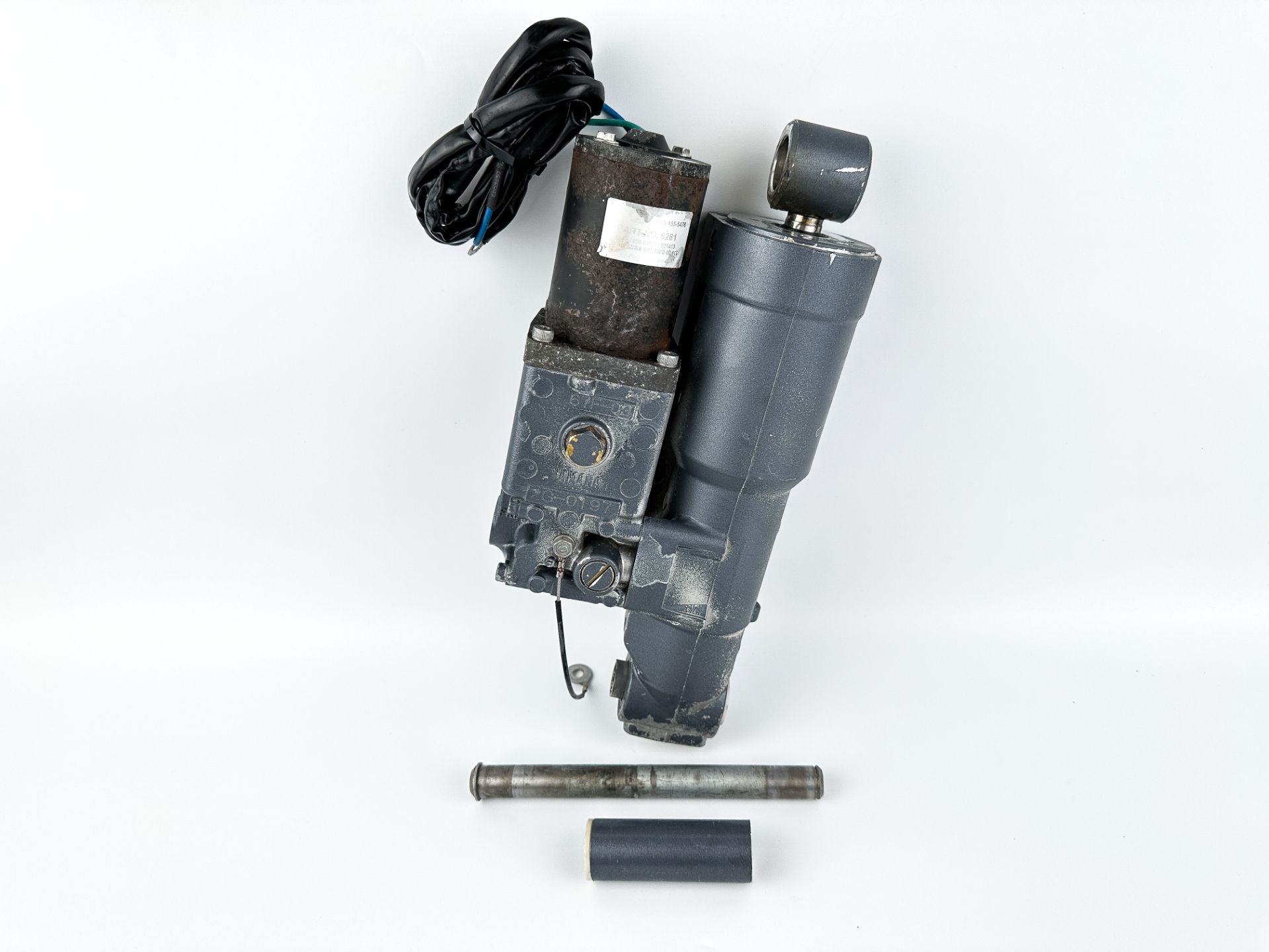 Yamaha 75 80 90 100 HP Outboard Power Trim & Tilt Unit Assembly 67F-43800-01-4D