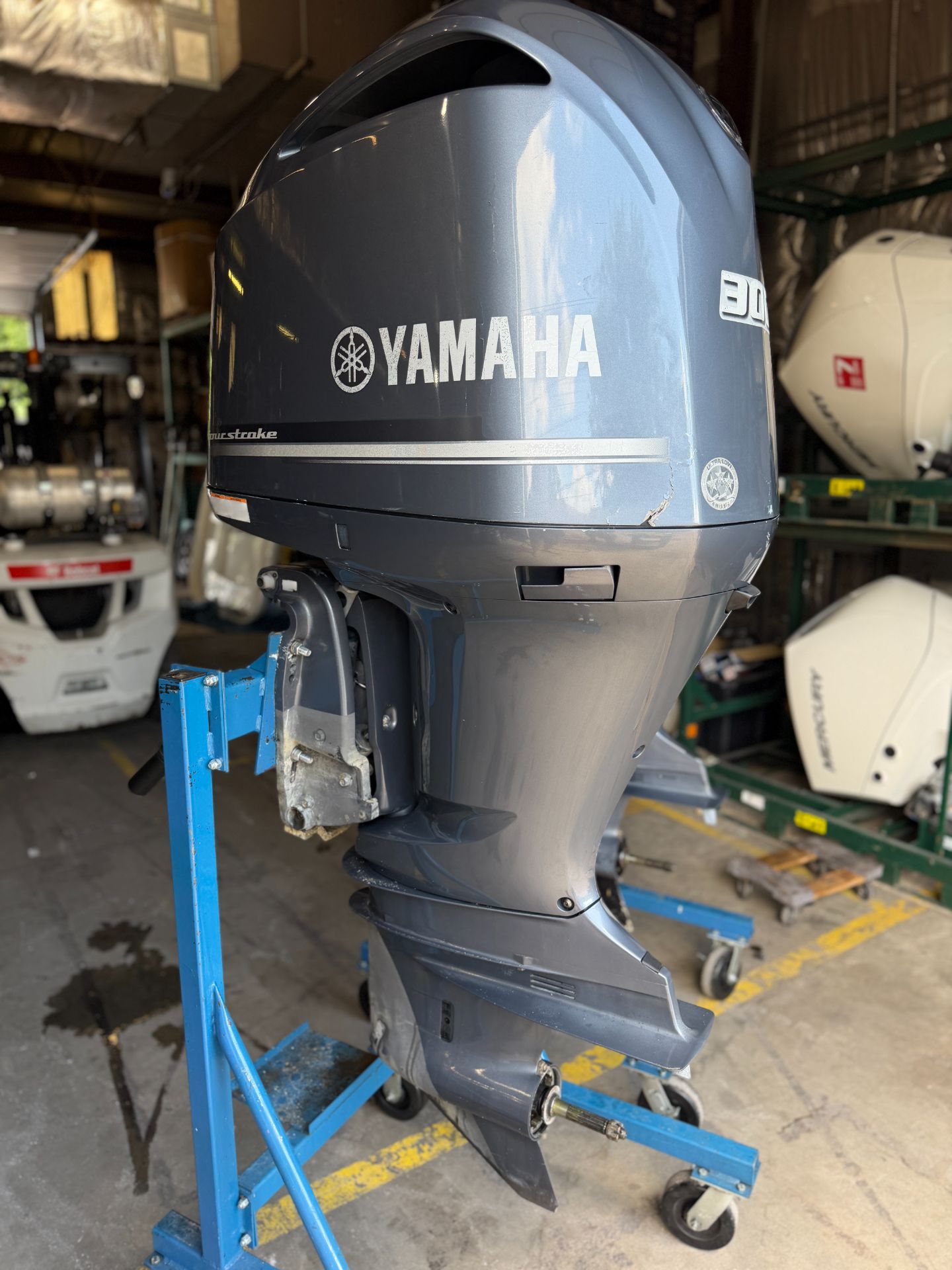 2013 Twin Yamaha F300 300HP 4 Stroke Outboard Engines W/ 25" Shaft 584 Hours