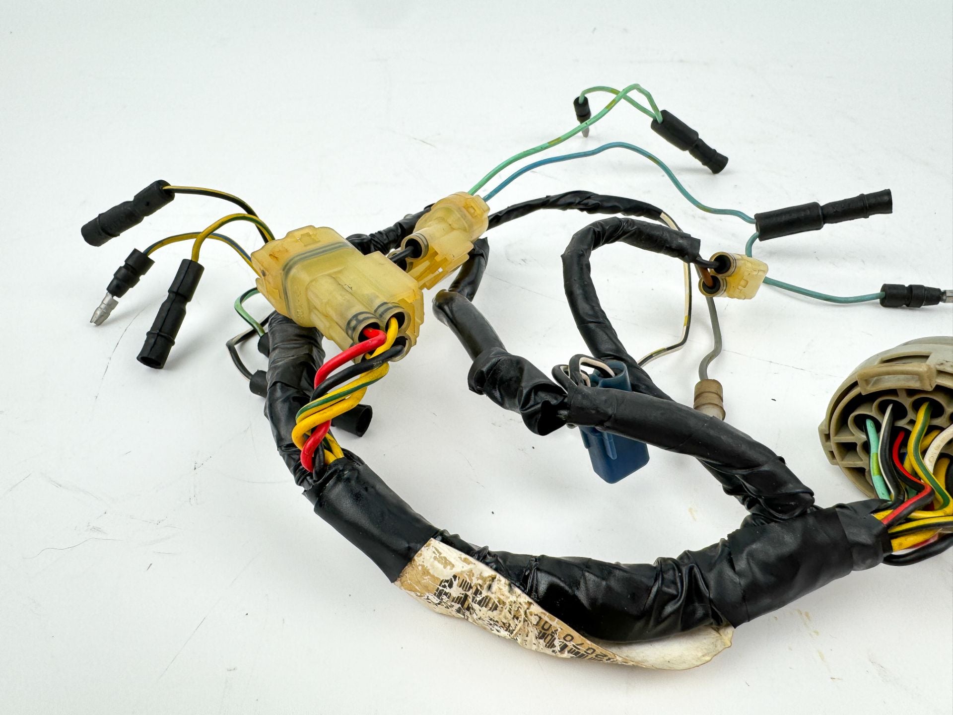 1996 Honda 40 HP 4 Stroke Outboard Engine Wire Harness 32520-ZV5-820 OEM