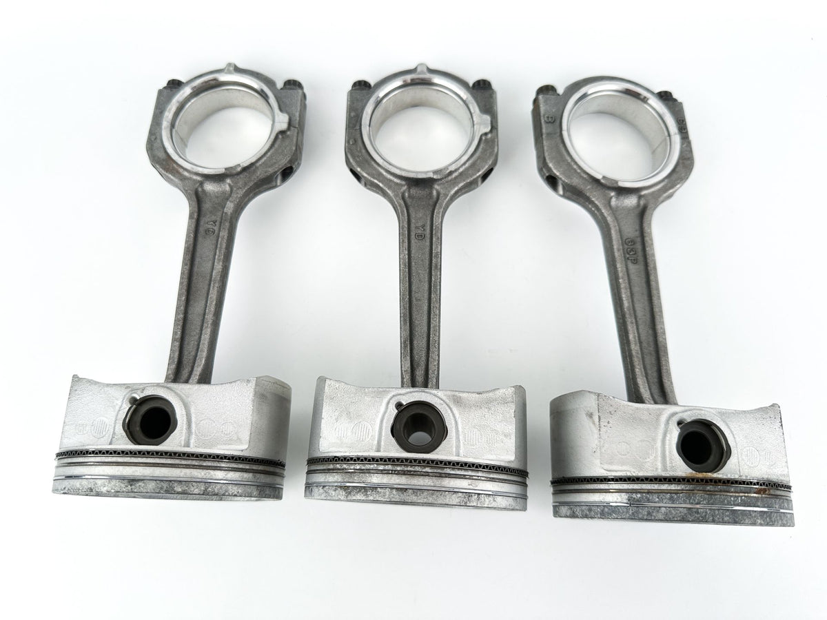 2020 Yamaha 150 HP 4 Stroke Outboard Piston W/ Connecting Rod 63P-11631-10-93 OEM