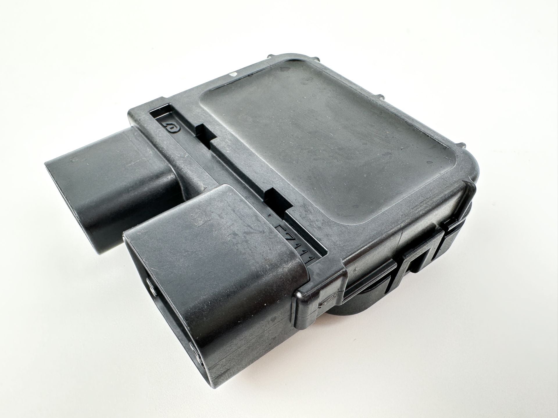 2023 Suzuki 175 HP 4 Stroke Outboard Trim Tilt Relay 38410-93J21 OEM