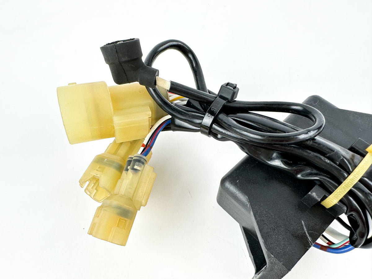 2004 Honda 135 HP 4 Stroke Outboard Main Relay 38580-ZY6-013 OEM
