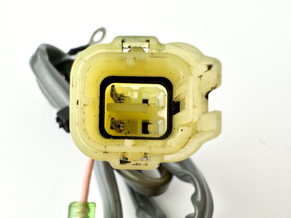 2003 Yamaha 70 HP 2 Stroke Outboard Oil Level Sensor 6H3-85720-16-00 OEM