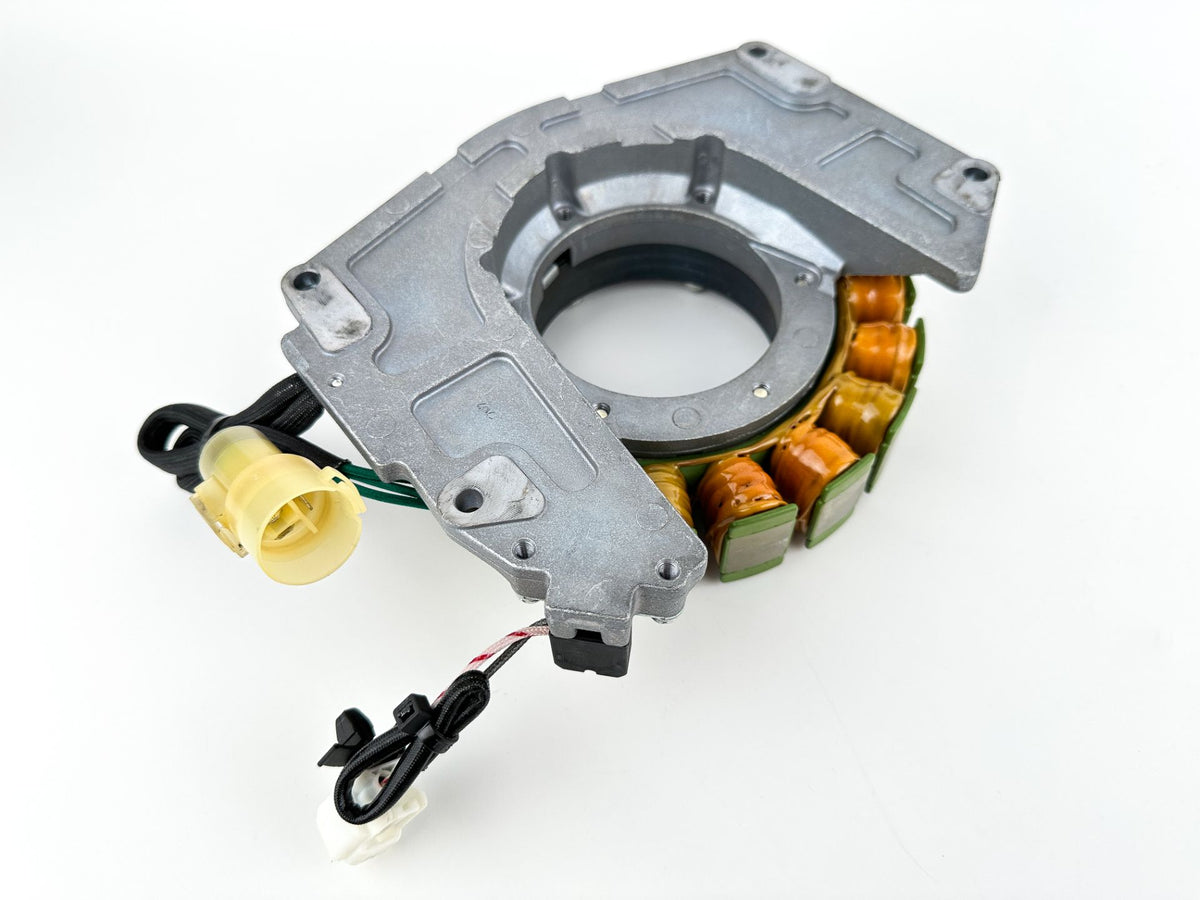 2017 Yamaha 350 HP 4 Stroke Outboard Stator Base Assembly 6AW-81460-00-00 OEM
