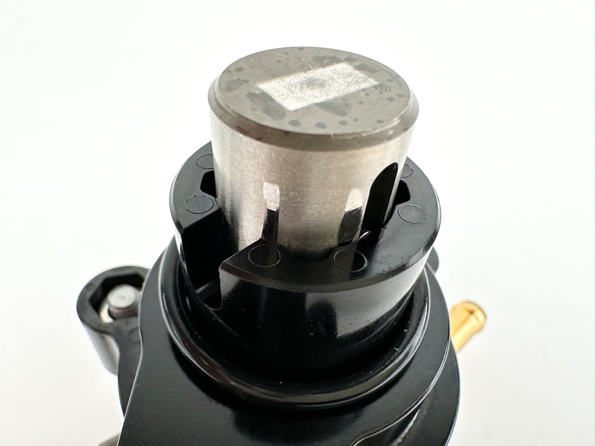 2019 Yamaha 115 HP 4 Stroke Outboard Fuel Pump 6EK-24410-00-00 OEM