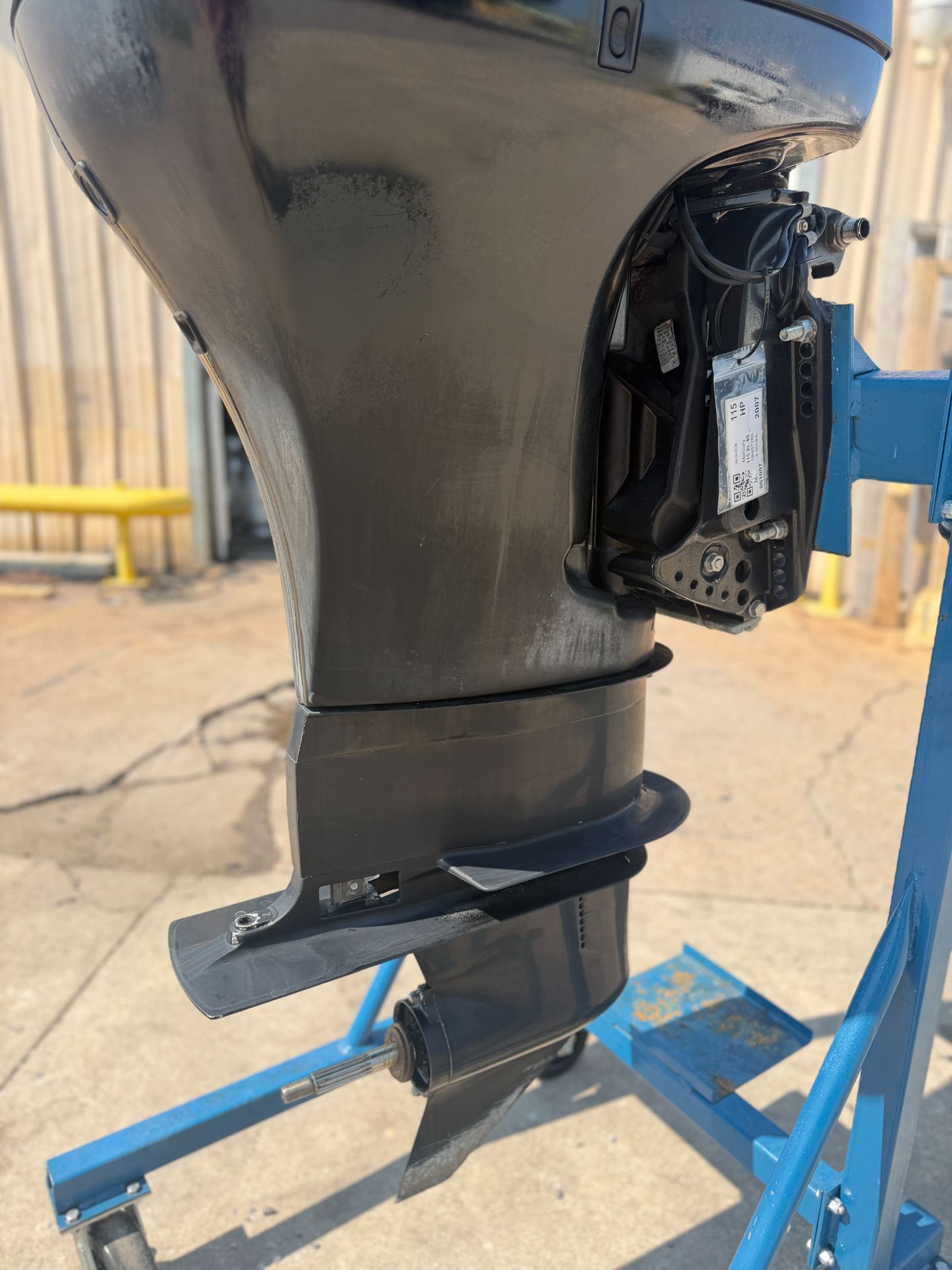 2007 Mercury 115HP 4 Stroke Outboard Engine W/ 25 Shaft 227 Hours