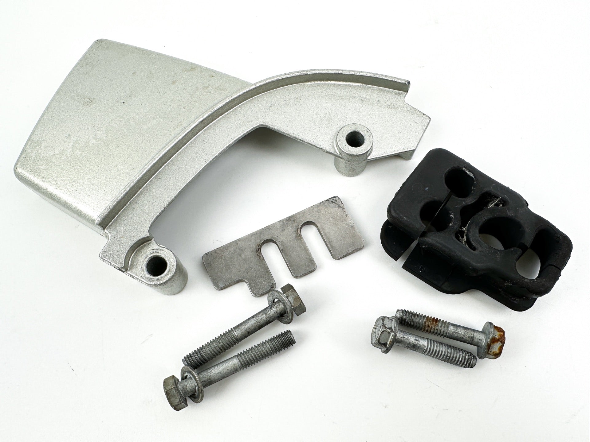 2002 Honda 50 HP 4 Stroke Outboard Cable Cover Plate 40151-ZV5-000ZA OEM