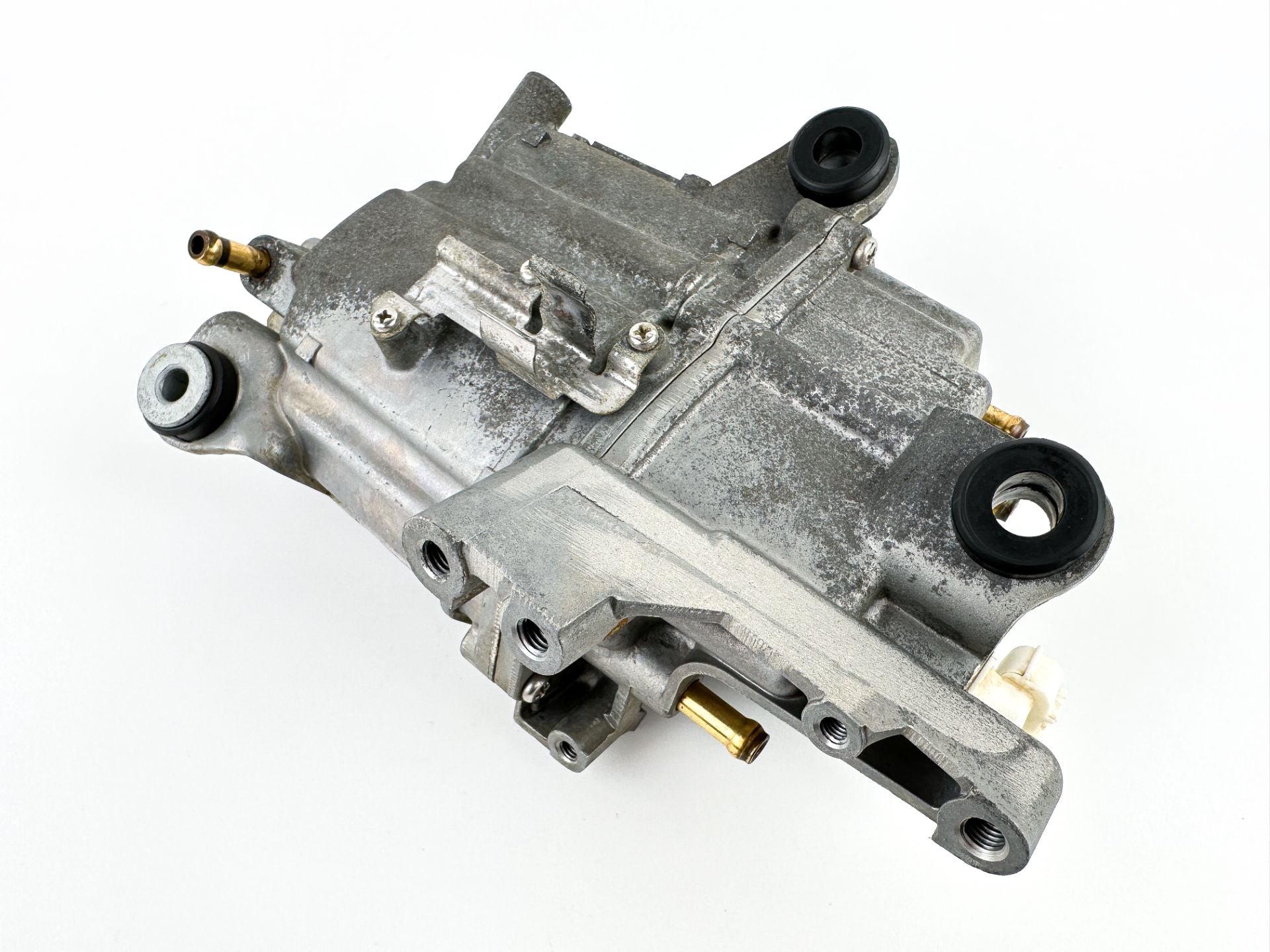 2024 Suzuki 250 HP 4 Stroke Outboard Vapor Separator Tank VST 15600-93J40 OEM