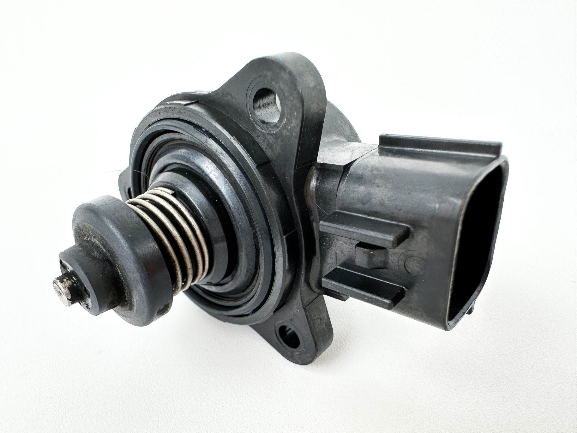 2004 Yamaha 150 HP 4 Stroke Outboard Idle Speed Control Valve ISC IAC 63P-1312A-00-00 OEM
