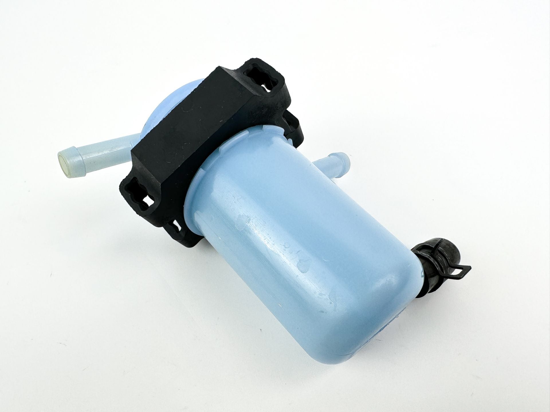 2016 Suzuki 175 HP 4 Stroke Outboard Fuel Filter Assembly 15410-96J00 OEM