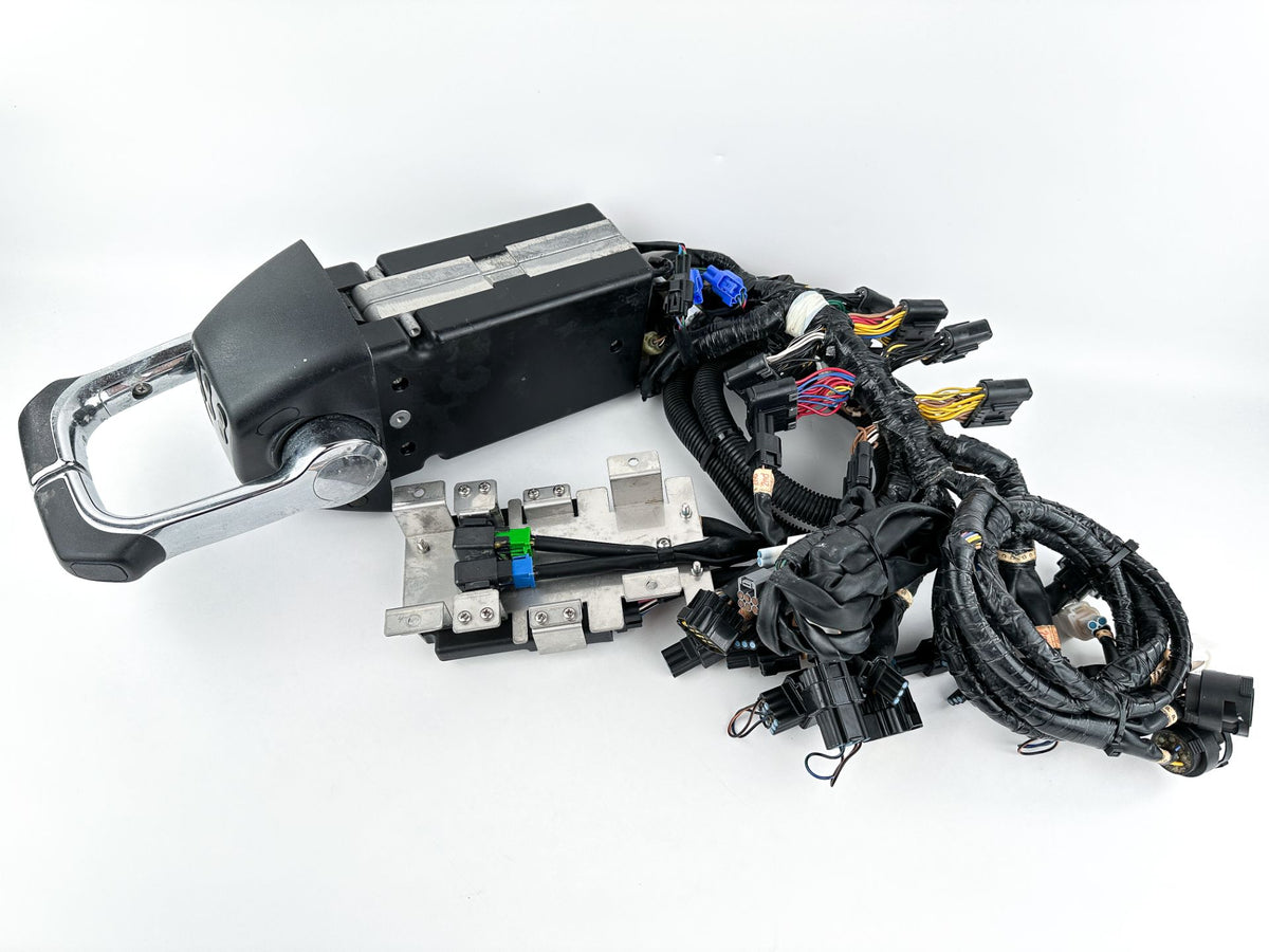 Yamaha Outboard DEC 6x6 Triple Engine Top Mount Binnacle Control Box