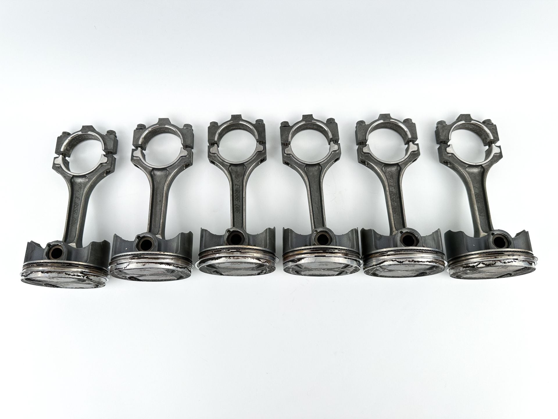 2007 Yamaha 250 HP 4 Stroke Outboard Piston & Connecting Rod Set 6P2-11631-00-B0 OEM