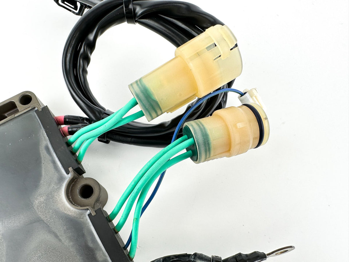2014 Yamaha 200 HP 4 Stroke Outboard Rectifier & Regulator 6DA-81960-00-00 OEM