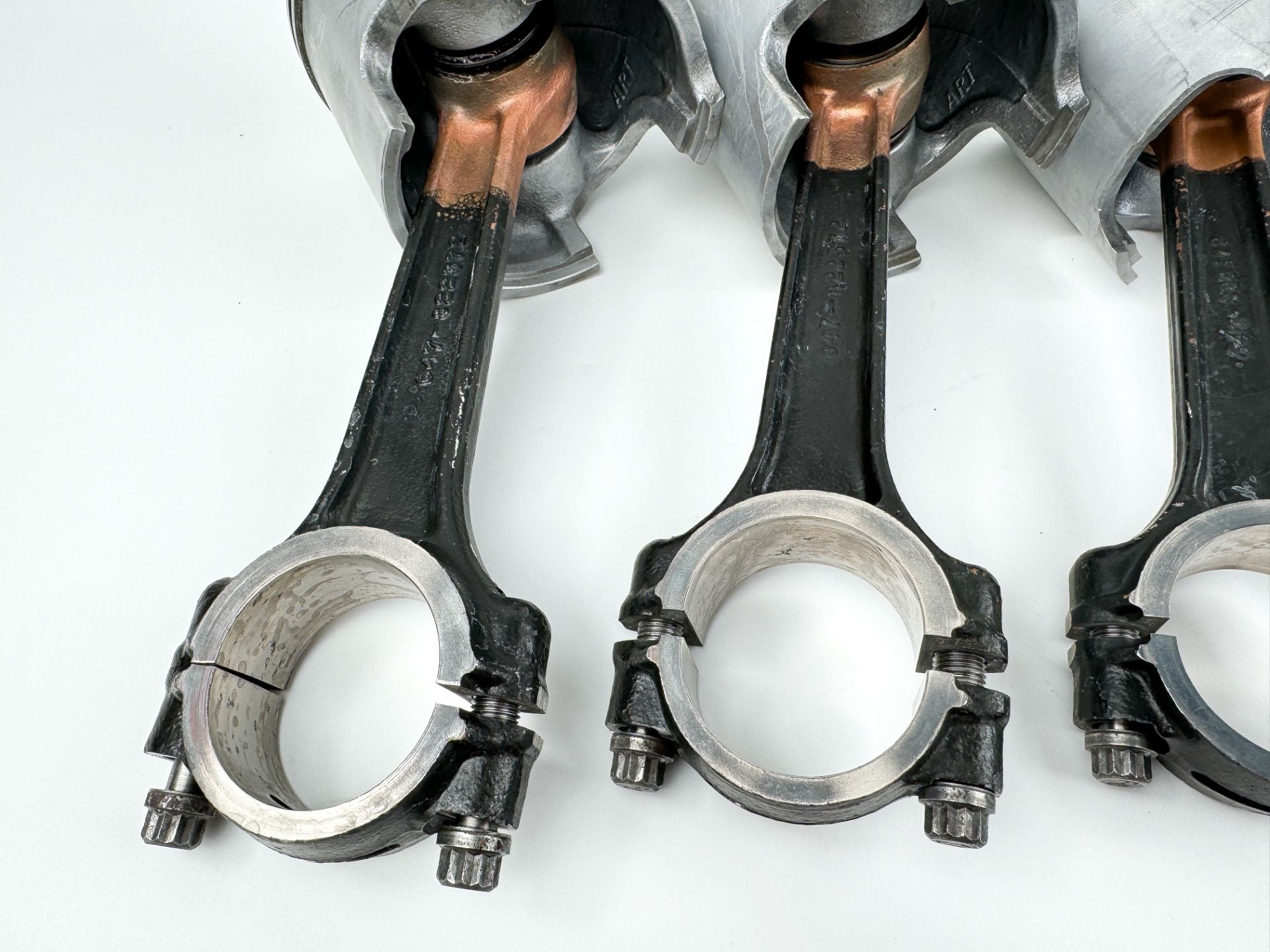 2000 Mercury 200 HP 2 Stroke Outboard Piston & Connecting Rod Set 859297T2 OEM