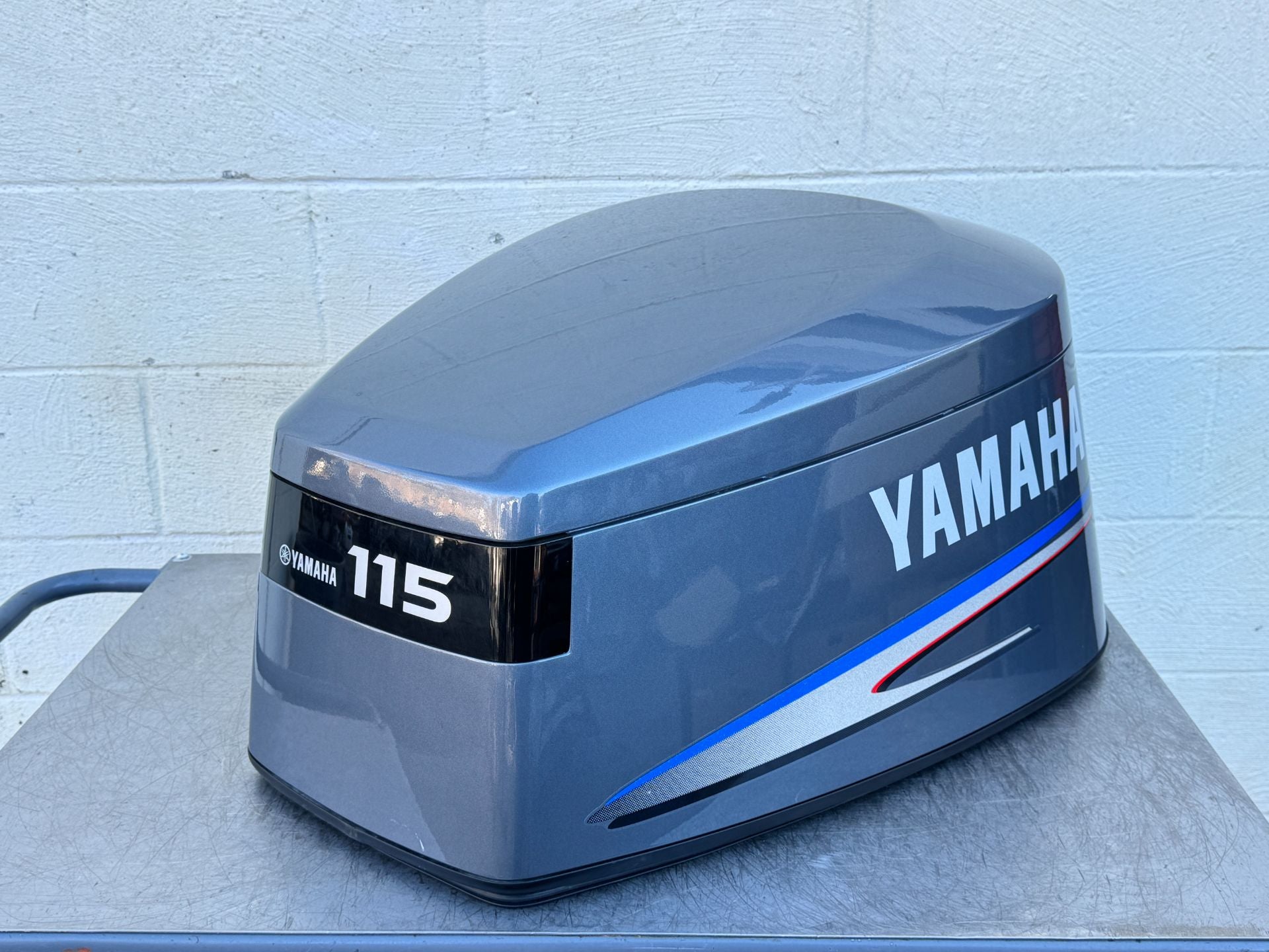 94-08 Yamaha V4 115HP 2 Stroke Outboard Top Cowling Cover Hood