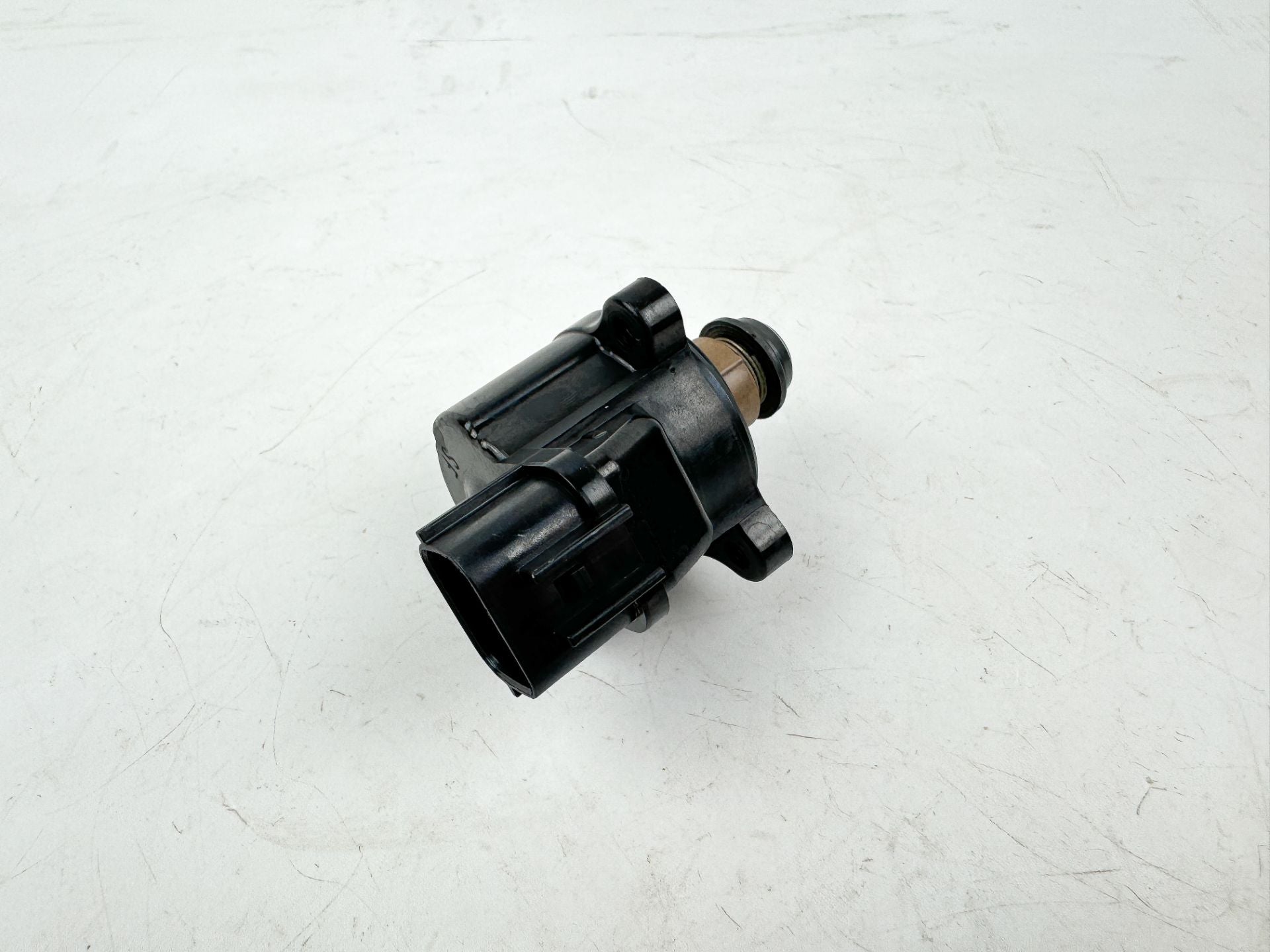 2019 Suzuki 150 HP 4 Stroke Outboard IAC Idle Air Control Valve 18137-93J00 OEM