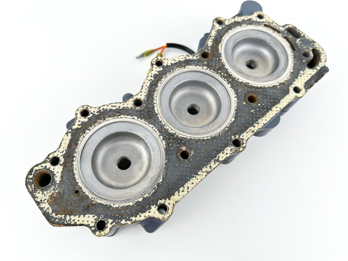 2002 Yamaha 50 HP 2 Stroke Outboard Cylinder Head 63D-11111-00-1S OEM