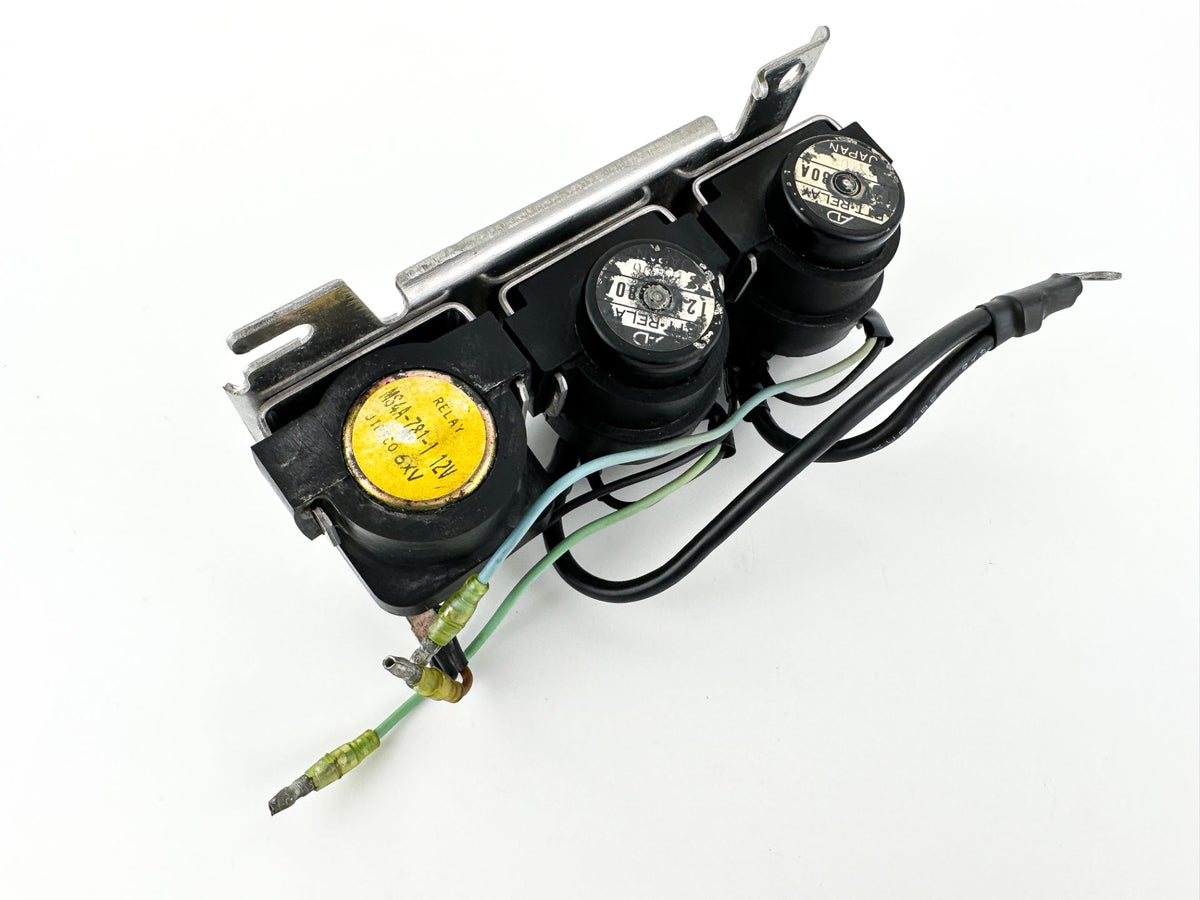 1997 Yamaha 130 HP 2 Stroke Outboard Trim Tilt Relay 6E5-81950-00-00 OEM