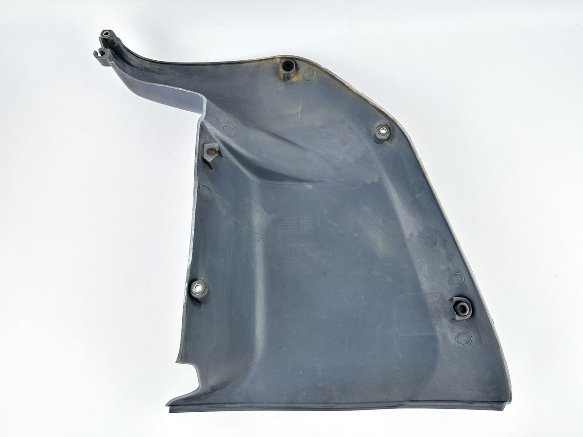 2003 Yamaha 225 HP 4 Stroke Outboard Lower Apron Cover Set 69J-42741-00-8D OEM
