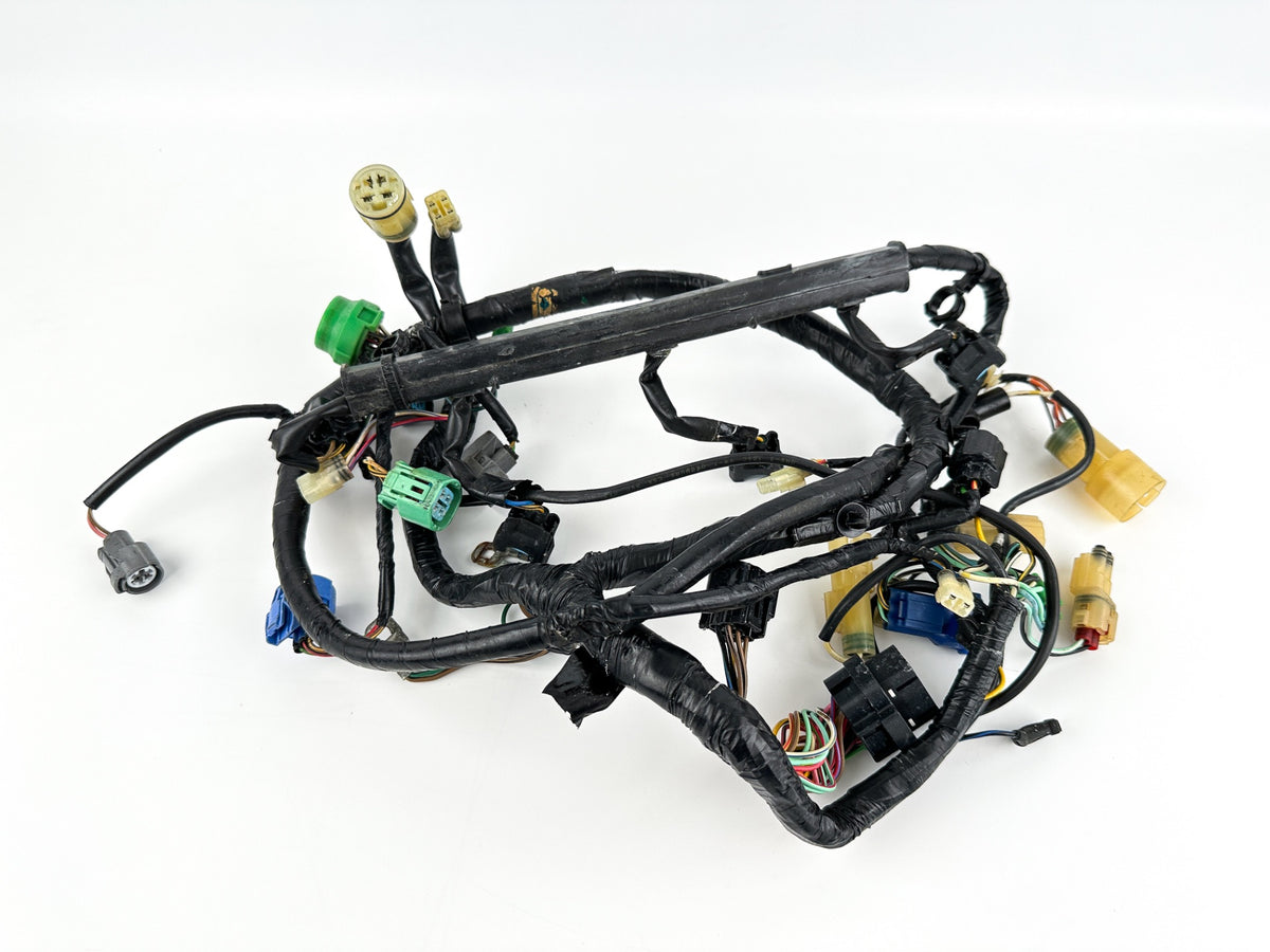 2001 Honda 130 HP 4 Stroke Outboard Engine Wire Harness 32520-ZW5-000 OEM
