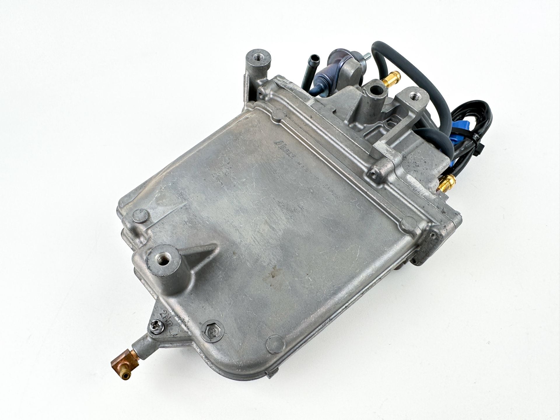 2015 Yamaha 150 HP 4 Stroke Outboard VST Float Chamber Assembly 63P-14180-20-00 OEM