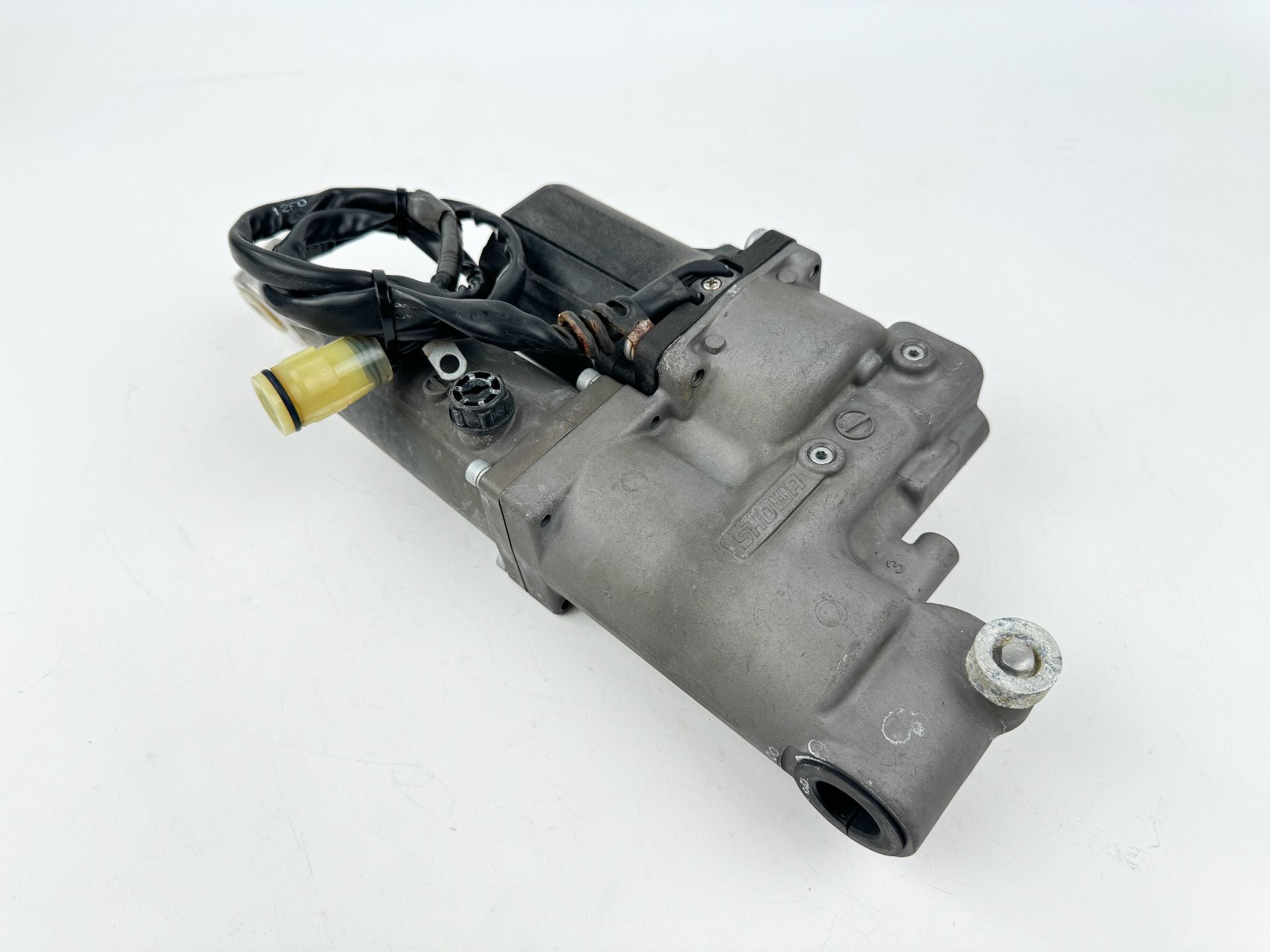 Suzuki DF 40 50 60 HP 4 Stroke Outboard Power Trim Tilt Unit 48000-88L30