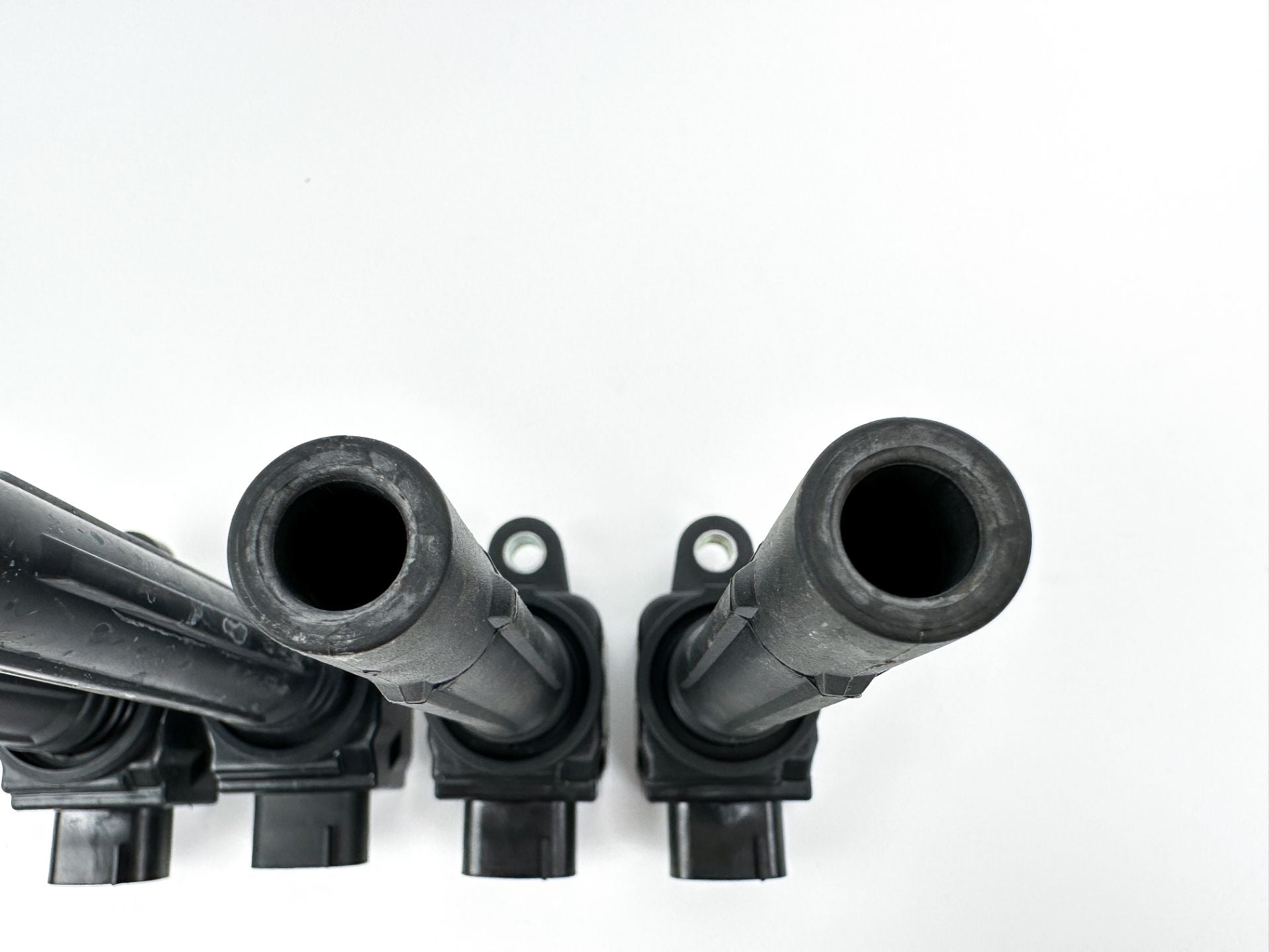 2016 Suzuki 175 HP 4 Stroke Outboard Ignition Coil Set 33410-93J00 OEM