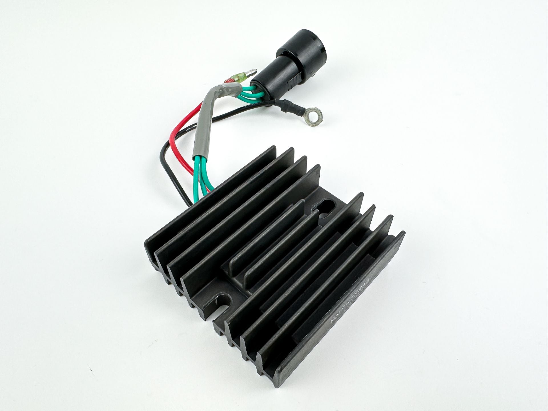 2000 Yamaha 100 HP 4 Stroke Outboard Rectifier & Regulator 67F-81960-00-00 OEM