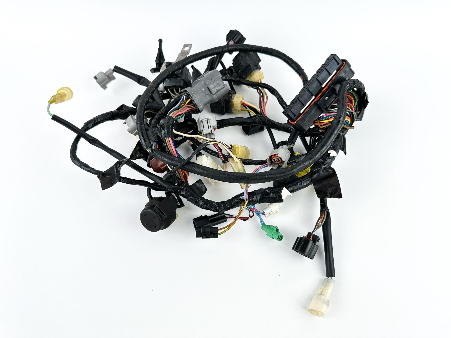 2005 Suzuki 115 HP 4 Stroke Outboard Engine Wire Harness 36610-90J61 OEM