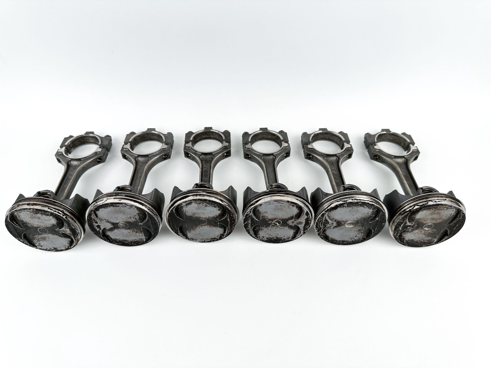 2007 Yamaha 250 HP 4 Stroke Outboard Piston & Connecting Rod Set 6P2-11631-00-B0 OEM