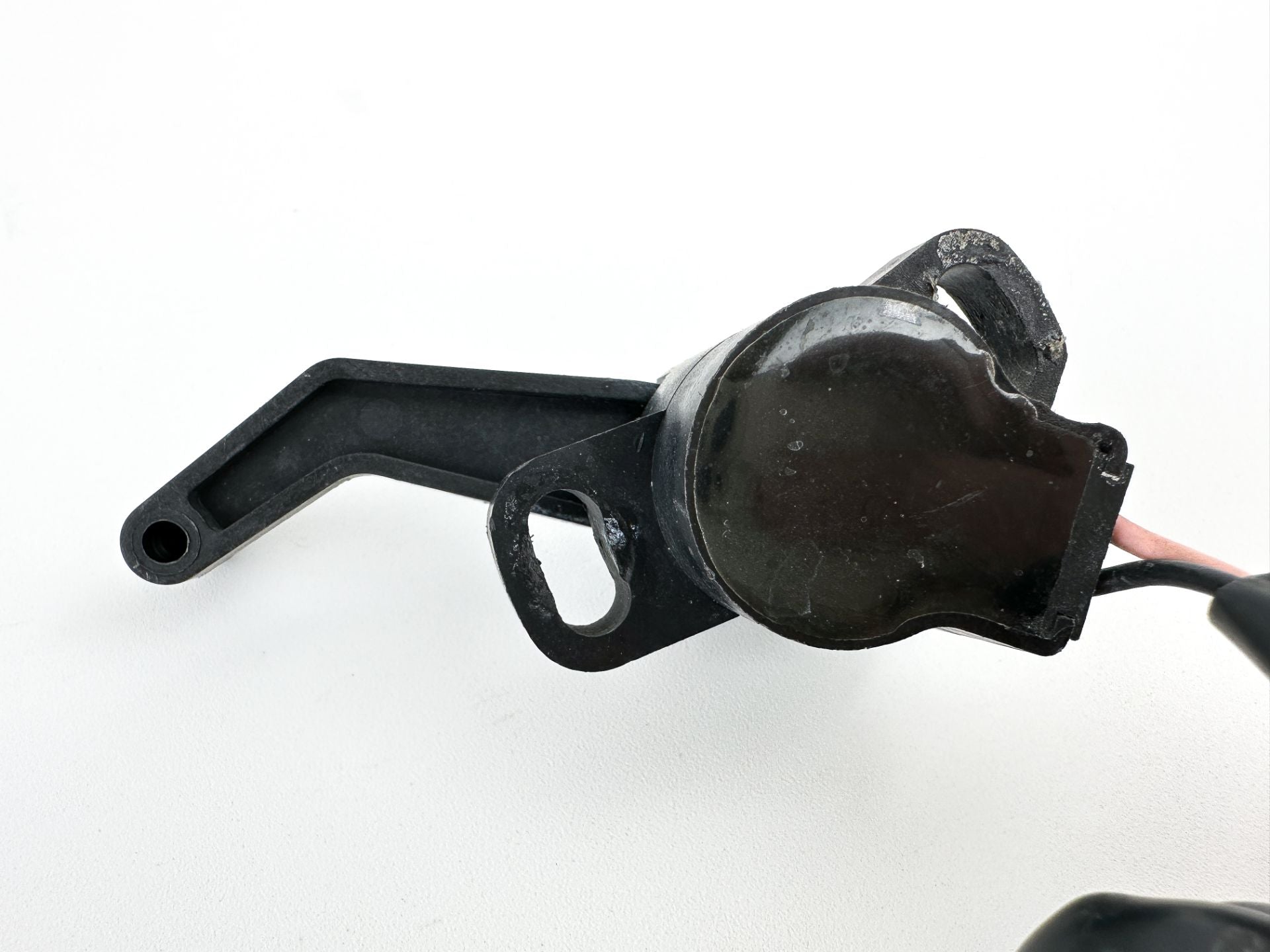 2007 Yamaha 250 HP 4 Stroke Outboard Trim Sender Unit Sensor 69J-83672-10-00 OEM