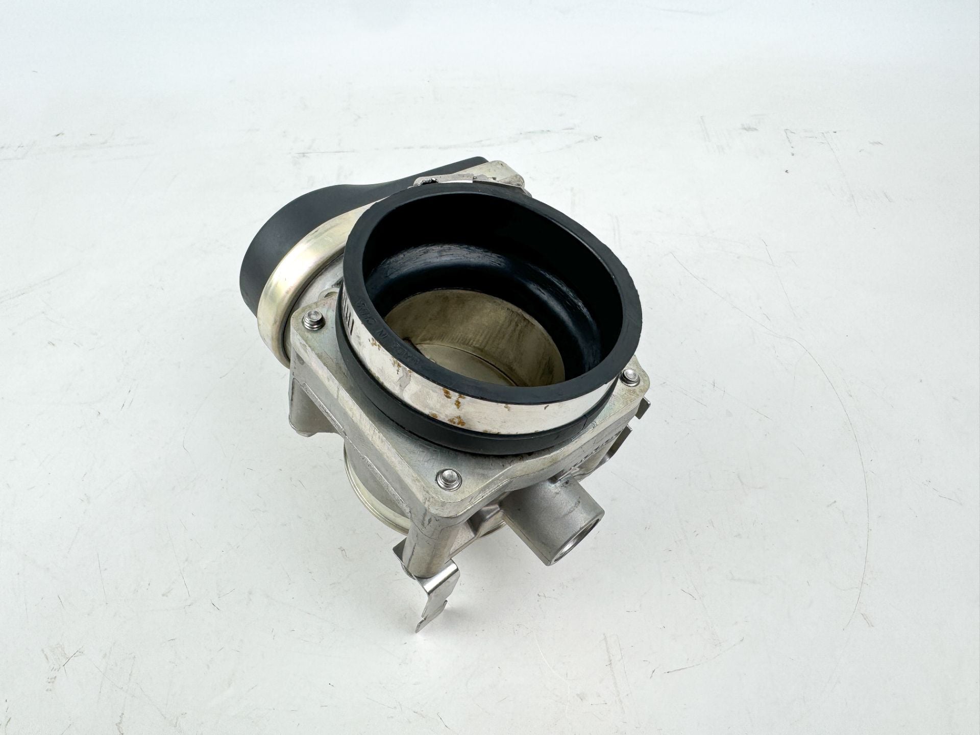 892949T02 2012 Mercury 135 150 175 200 HP L4 Verado Electronic Throttle Body