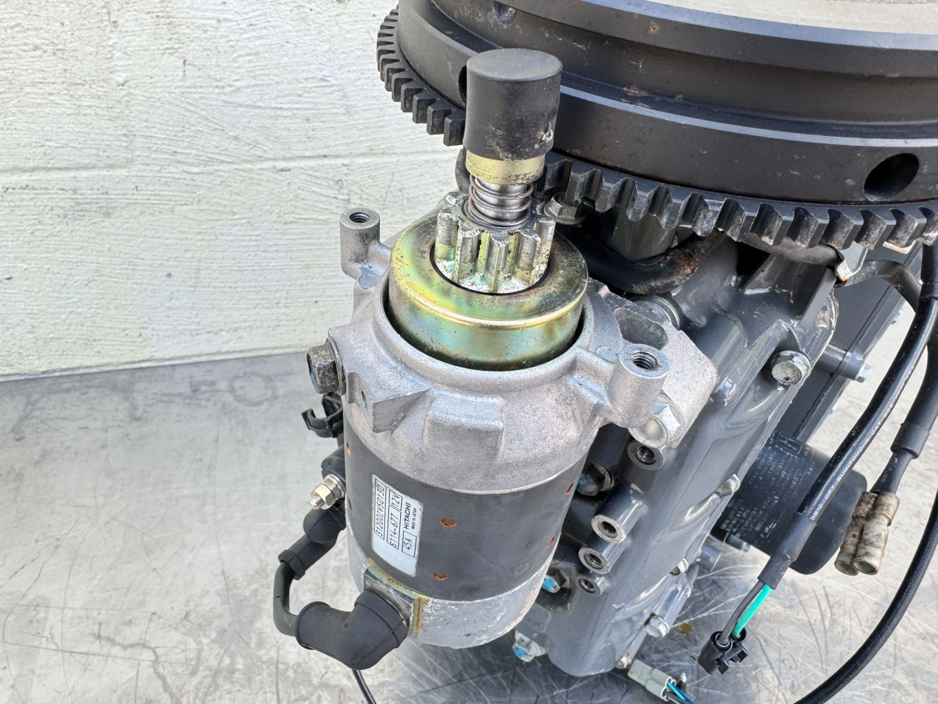 2005 Honda 40 HP 4 Stroke Outboard Powerhead 12000-ZW4-405ZA OEM