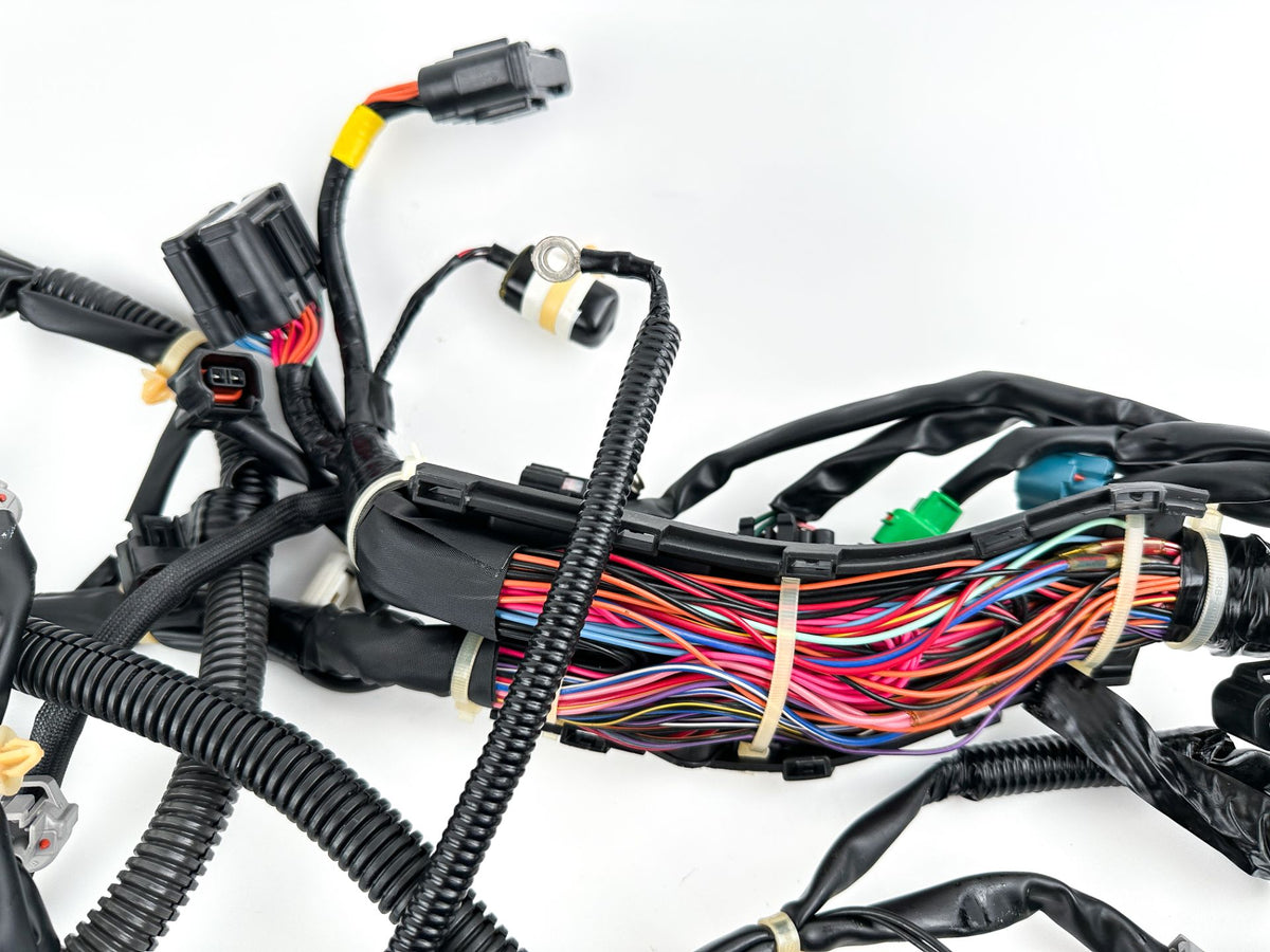 2017 Yamaha 350 HP 4 Stroke Outboard Engine Wire Harness 6AW-82590-31-00 OEM