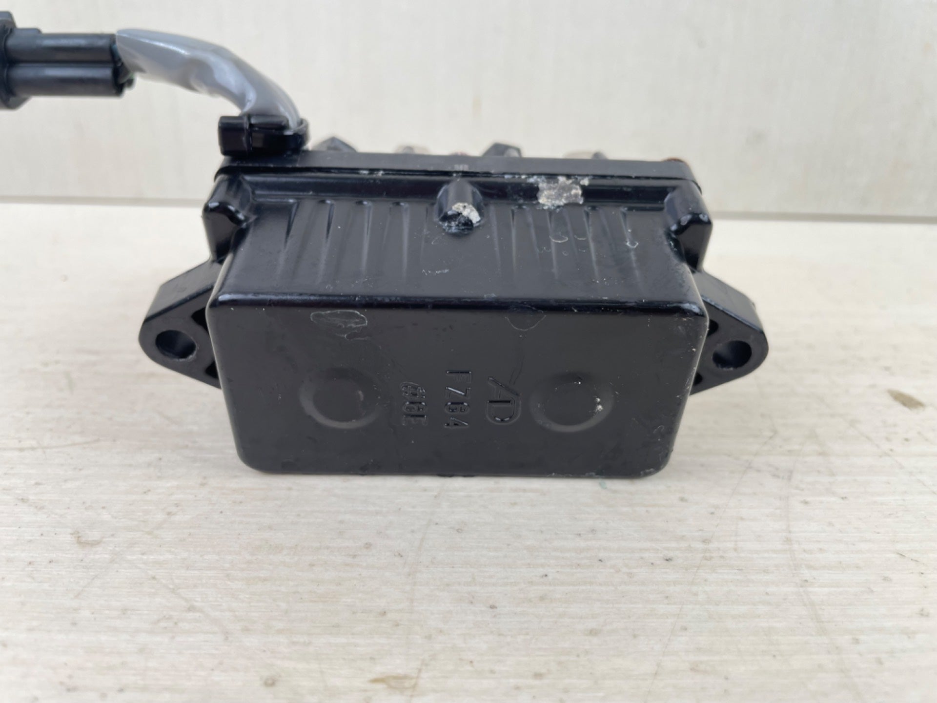 Yamaha Outboard Trim Tilt Relay Assembly 61A-81950-00-00