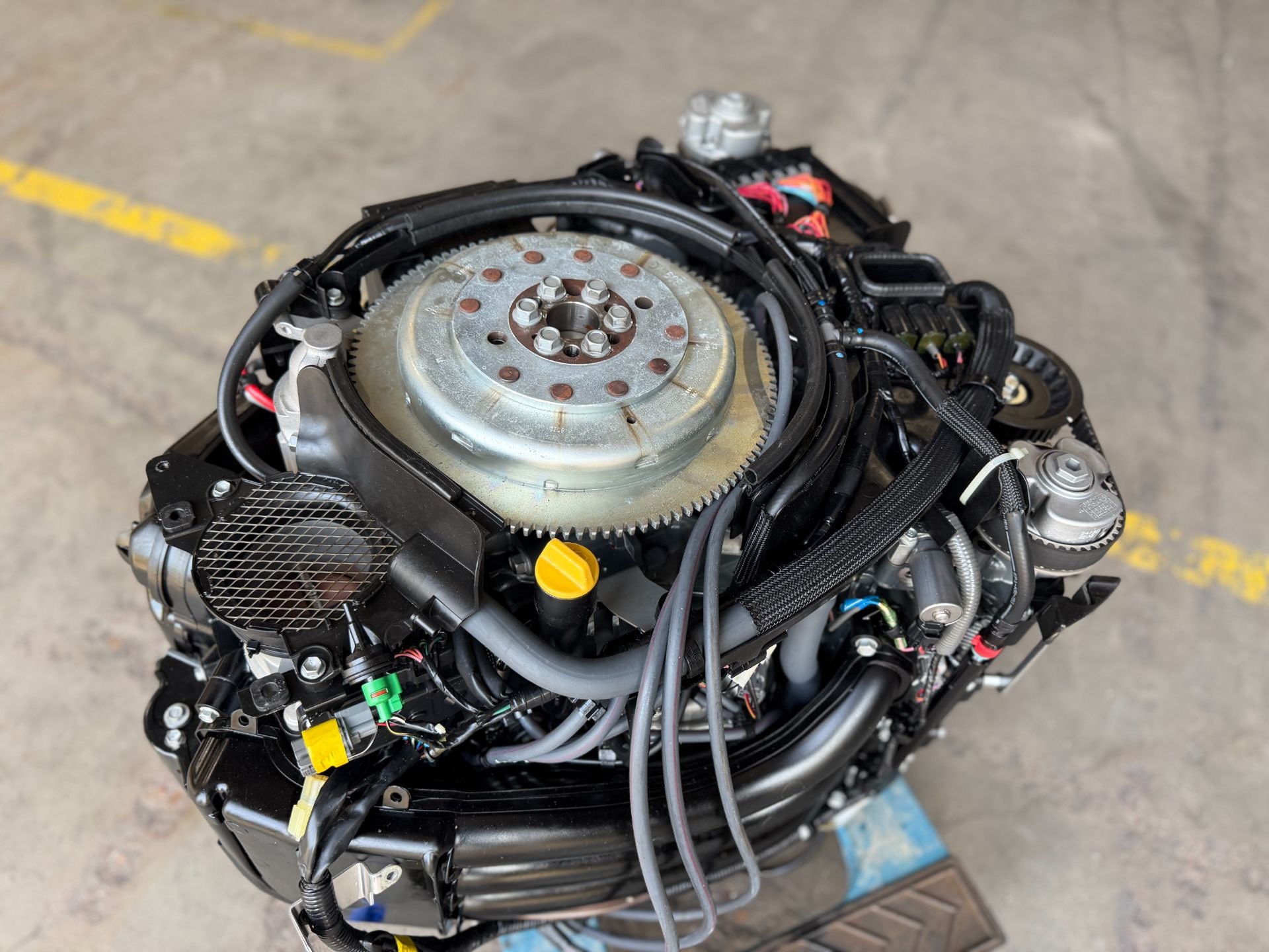 2019 Yamaha F300 300HP 4.2L Outboard Powerhead 646 Hours