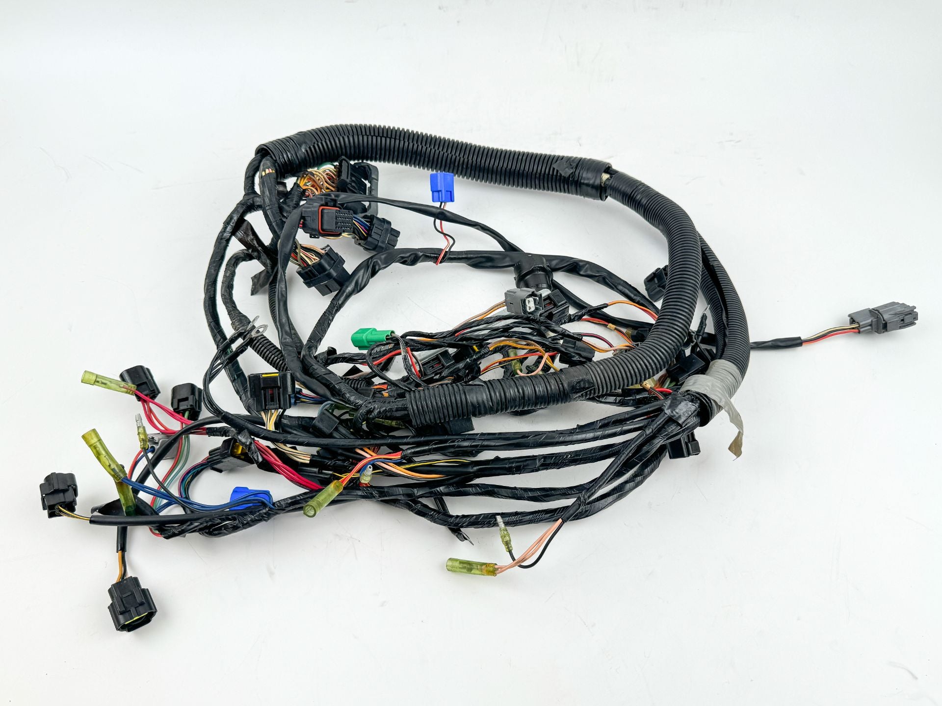 2002 Yamaha 200 HP 2 Stroke Outboard Engine Wire Harness 68F-82590-20-00 OEM