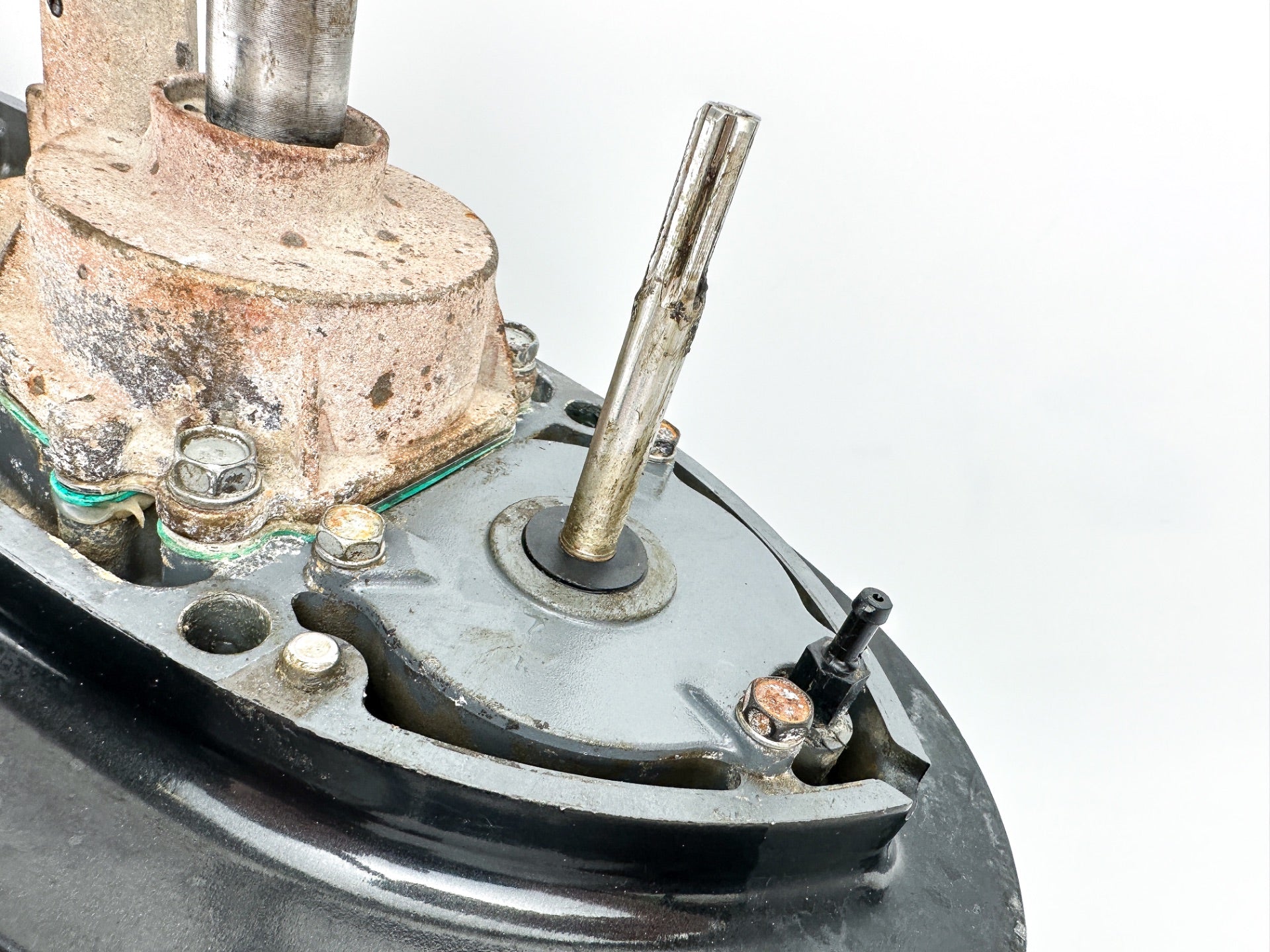 2001-18 Suzuki 115 140 HP 4 Stroke Outboard 25" XL Lower Unit Gear Case