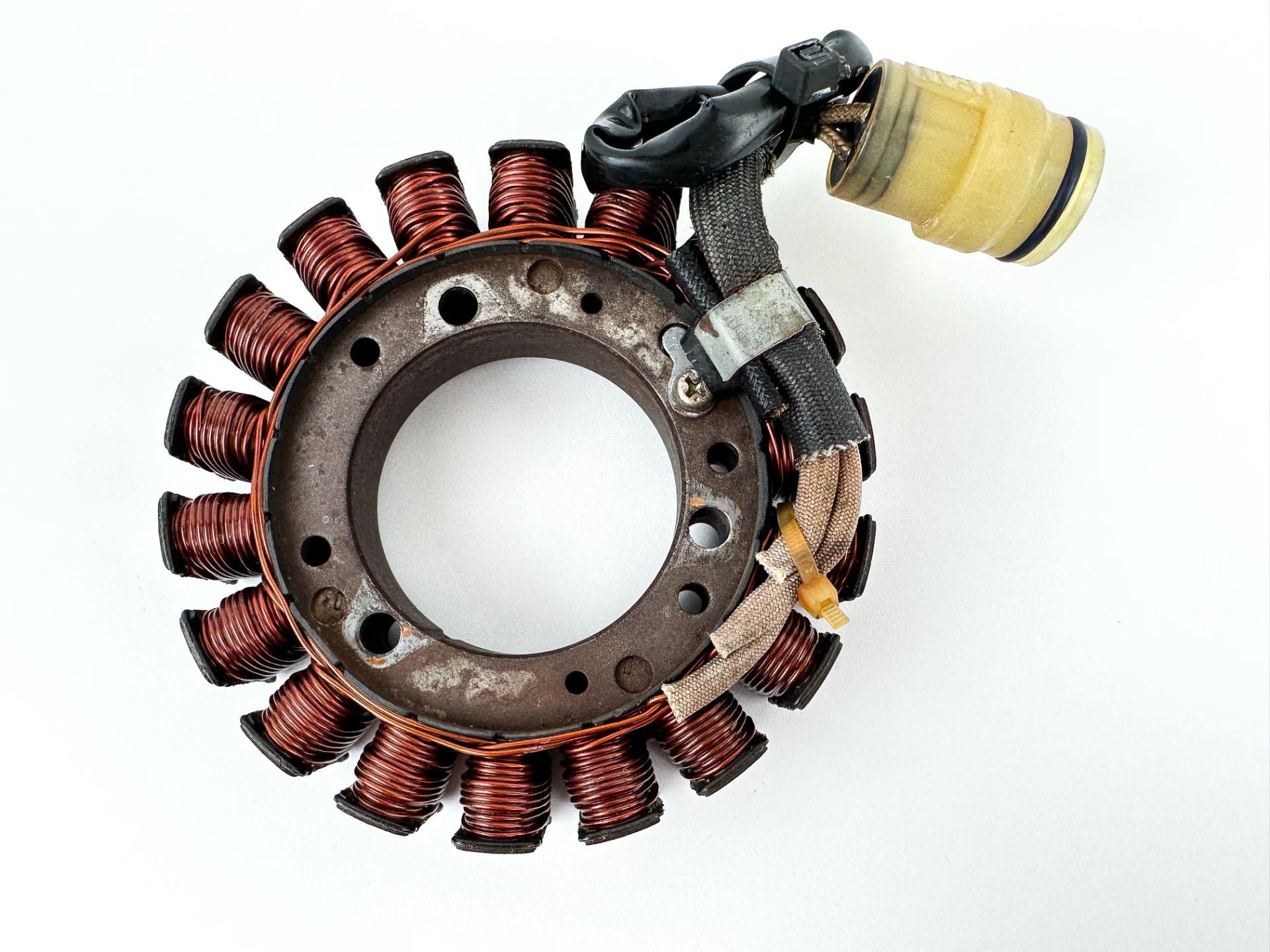 2008 Suzuki 50 HP 4 Stroke Outboard Stator Assembly 32120-87J20 OEM