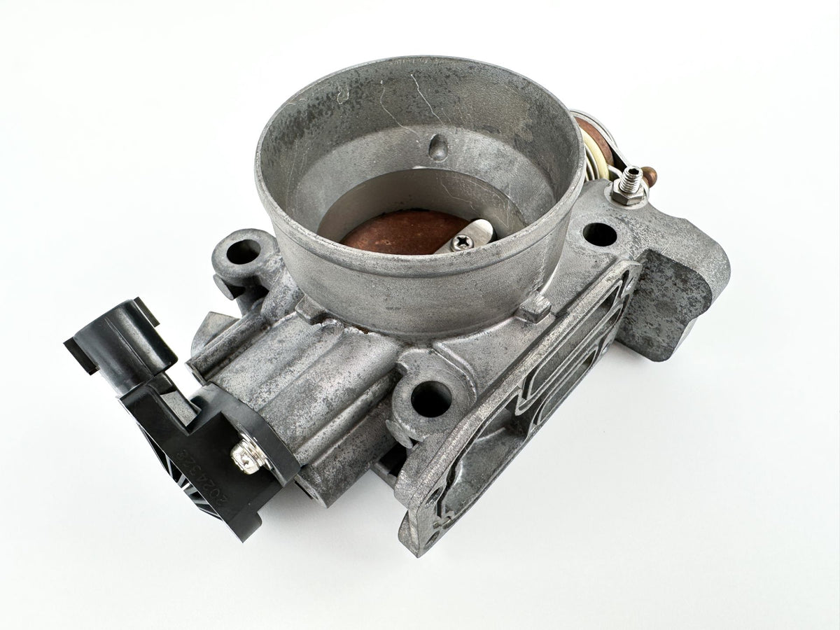 2013 Suzuki 140 HP 4 Stroke Outboard Throttle Body Assembly 13300-92J12 OEM