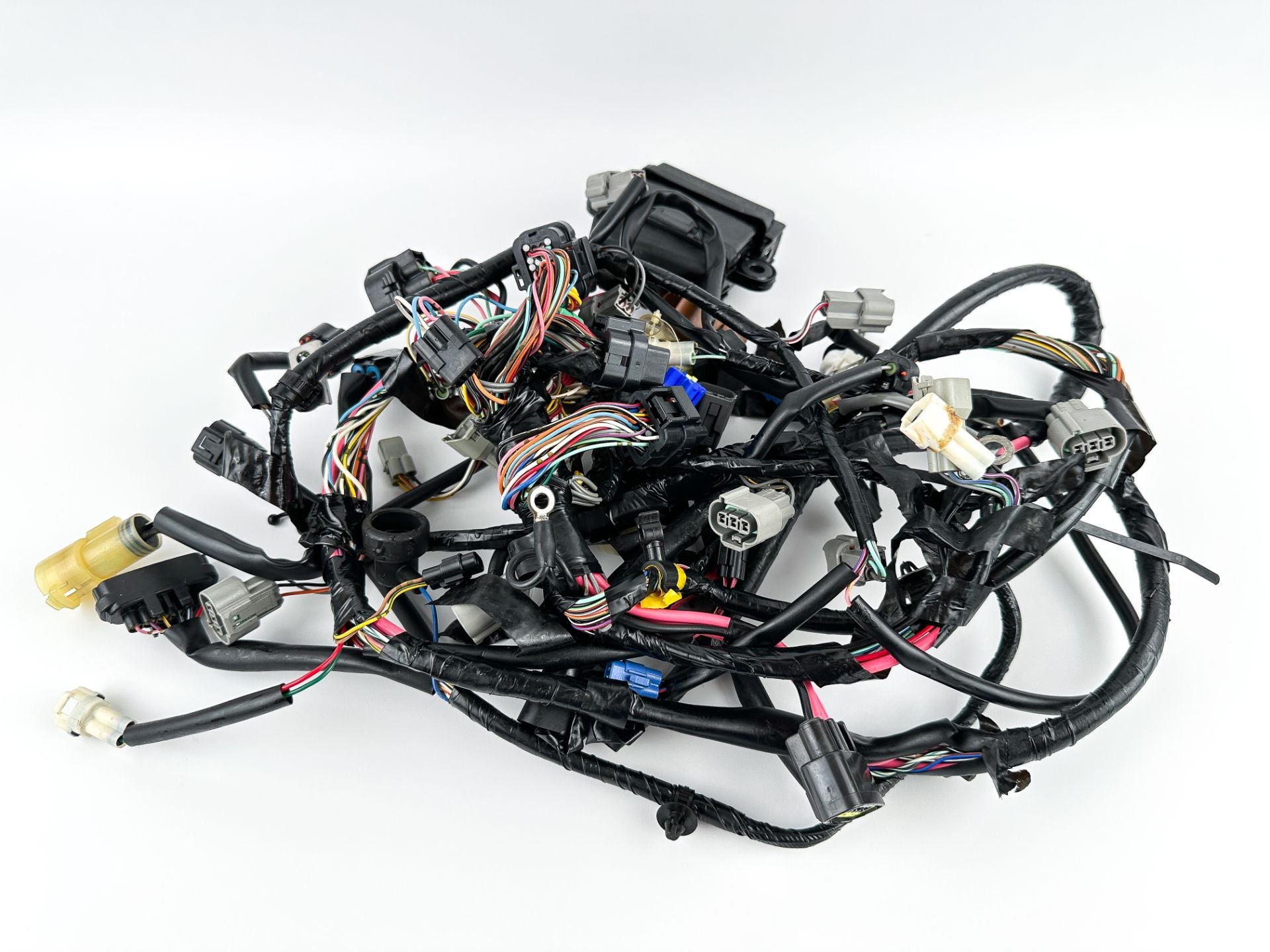 2018 Suzuki 200 HP 4 Stroke Outboard Engine Wire Harness 36610-96L61 OEM