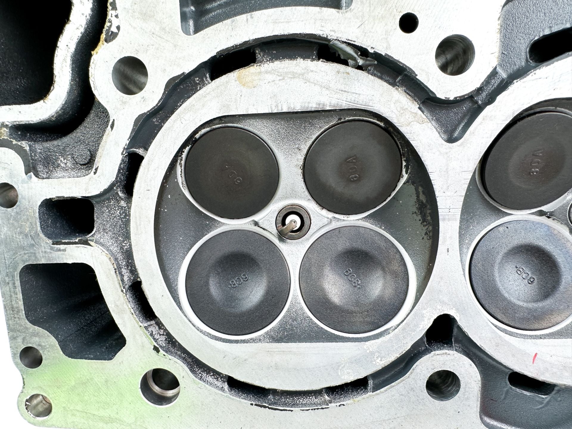 2019 Yamaha 250 HP 4 Stroke Outboard Port Cylinder Head Ready To Install