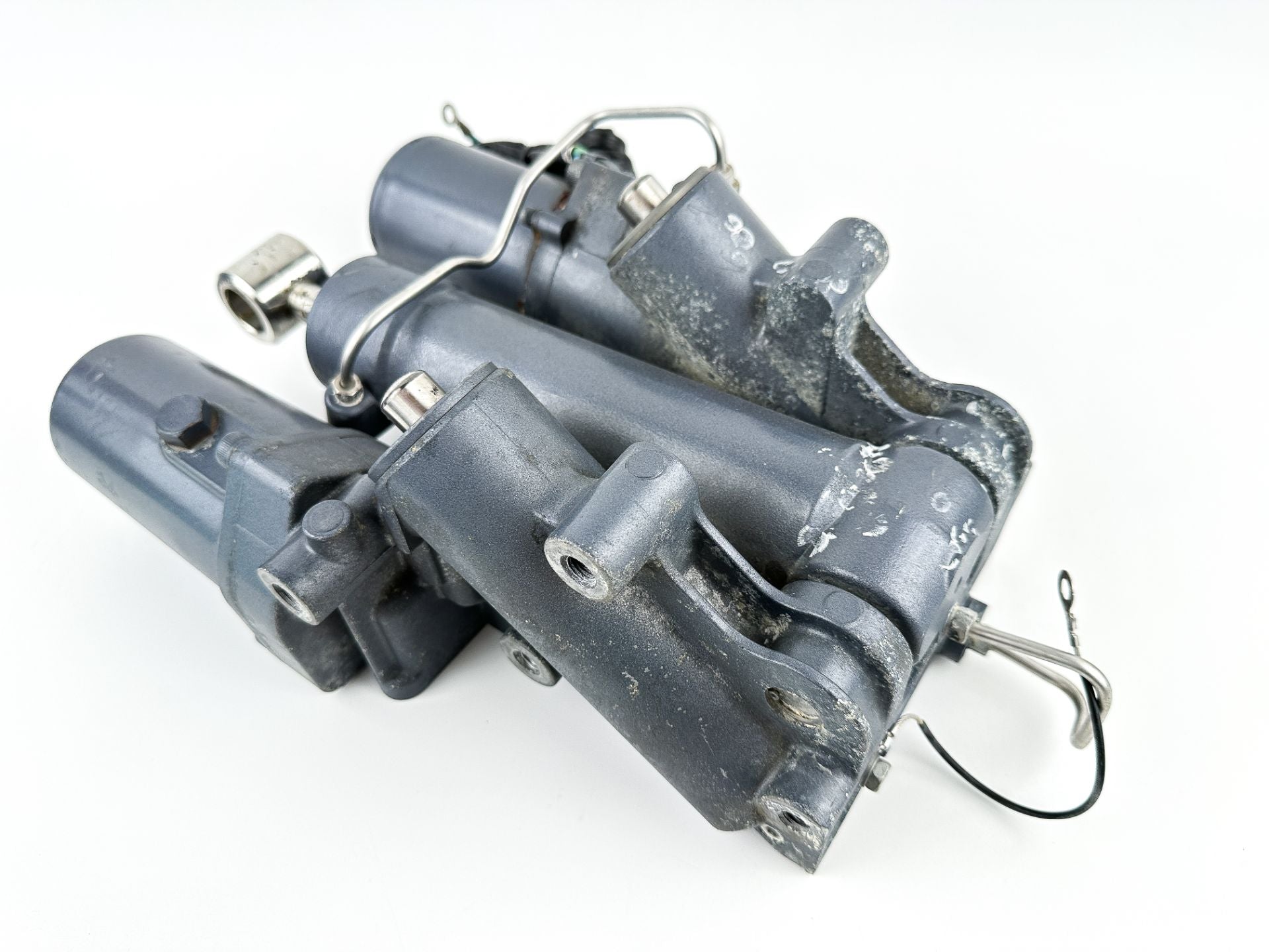 02-18 Yamaha 200 225 250 300 HP 4 Stroke Outboard Power Trim Tilt Unit